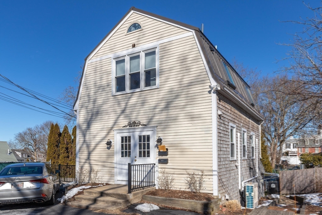 8-R North Street # 5A