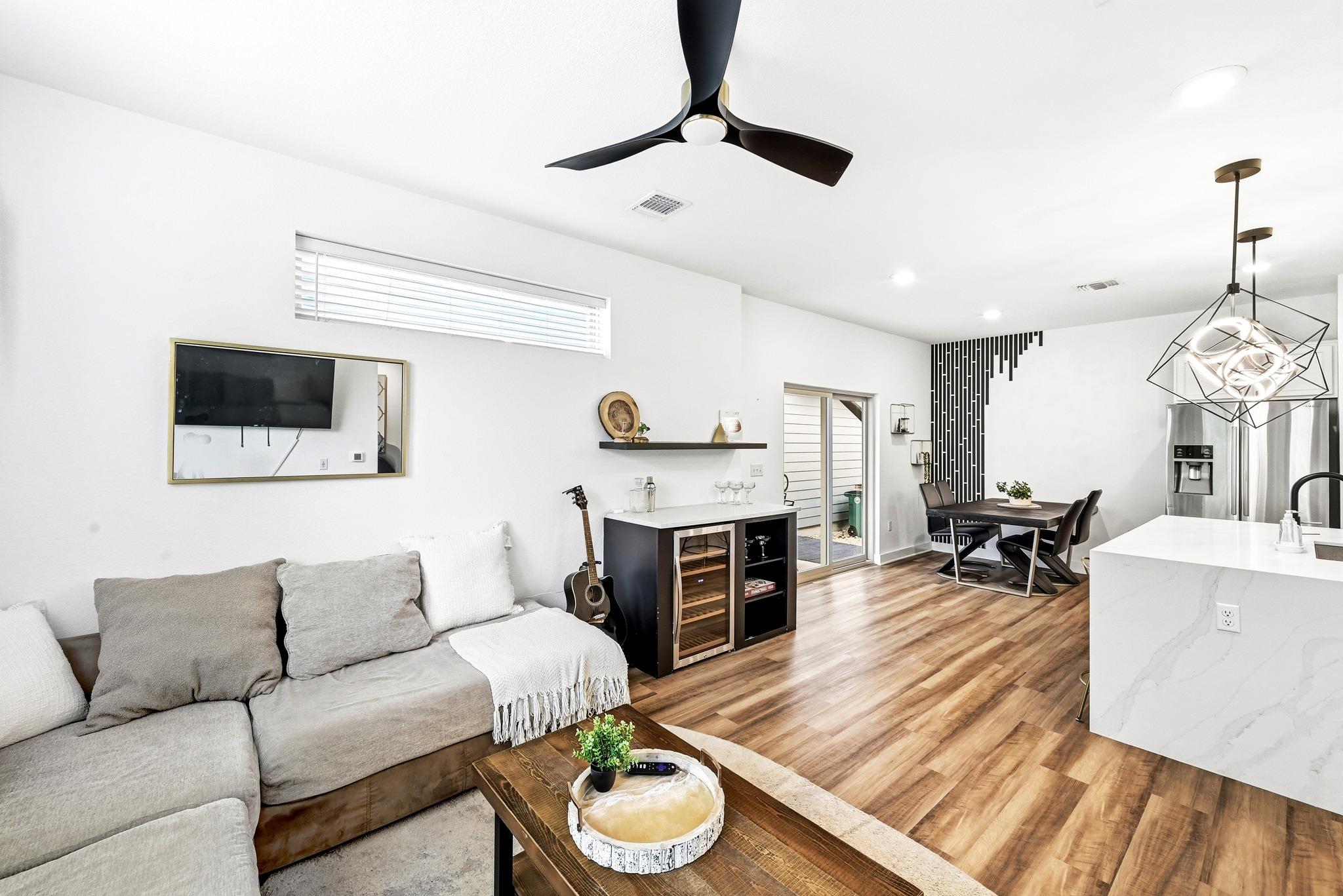 8009 Mellencamp DR # 212