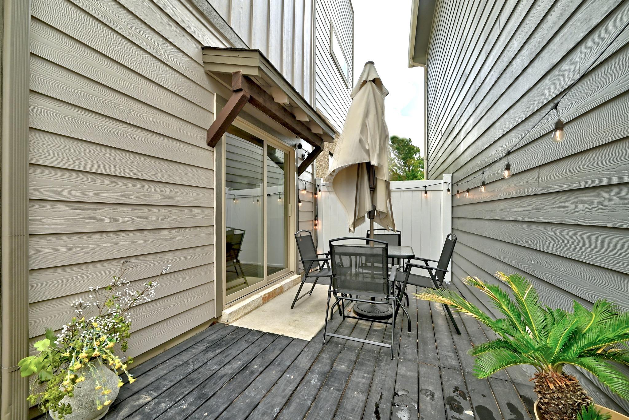 8009 Mellencamp DR # 212