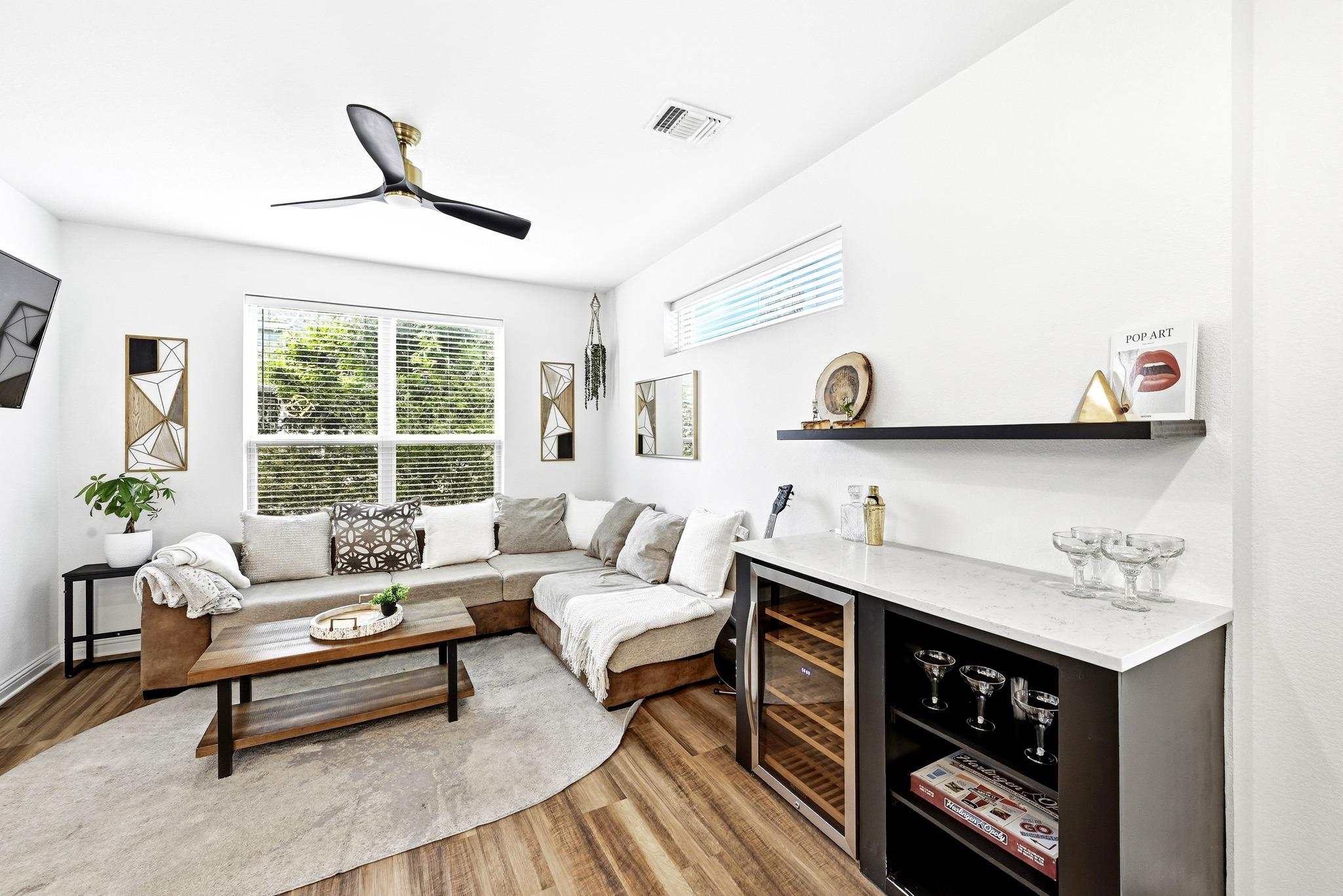 8009 Mellencamp DR # 212