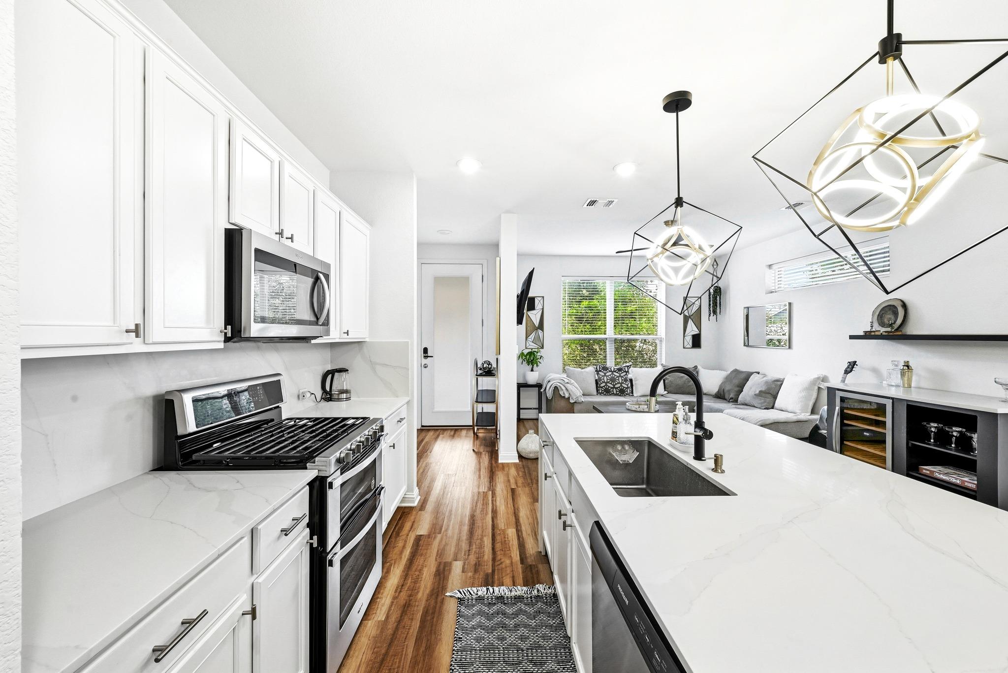 8009 Mellencamp DR # 212