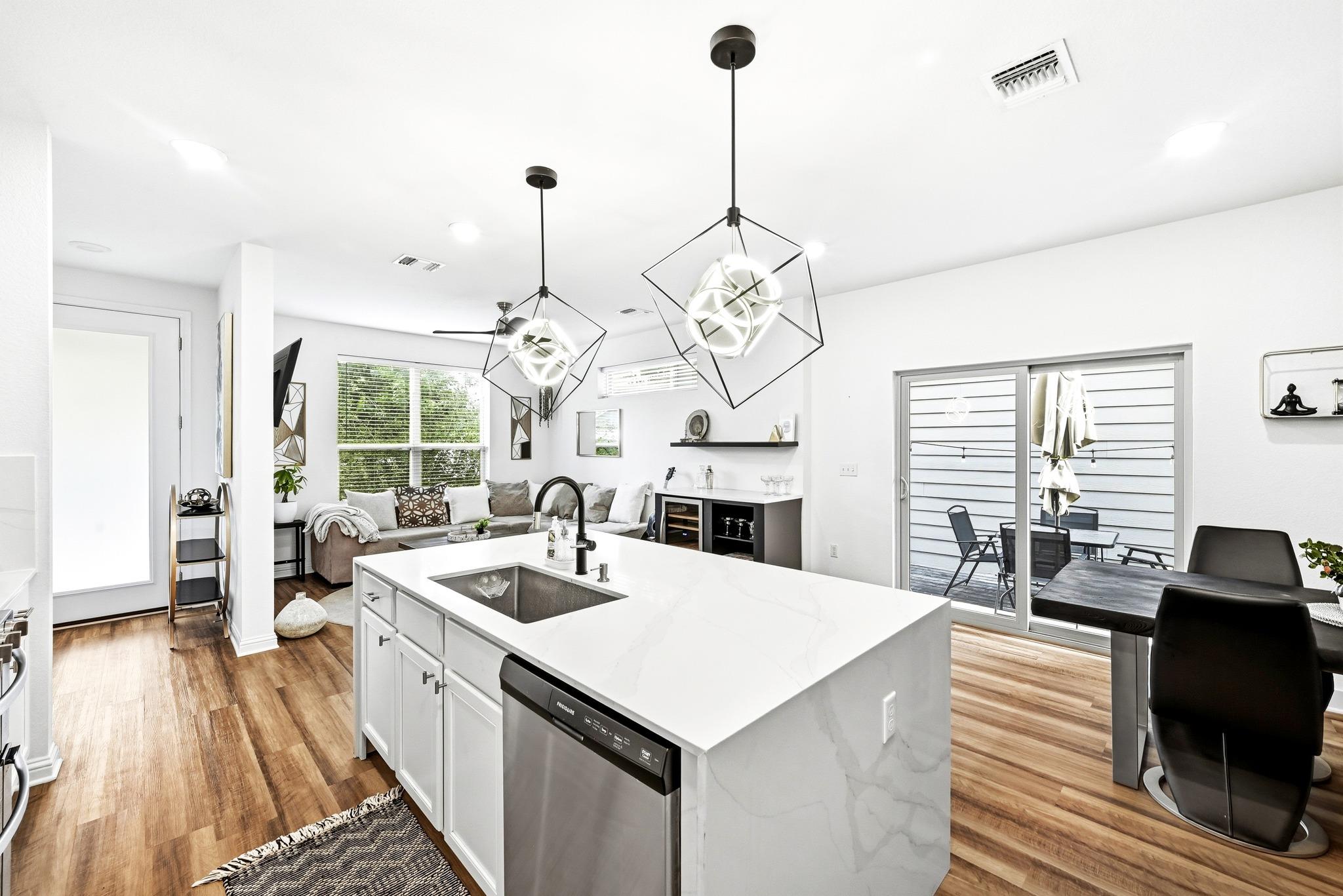 8009 Mellencamp DR # 212