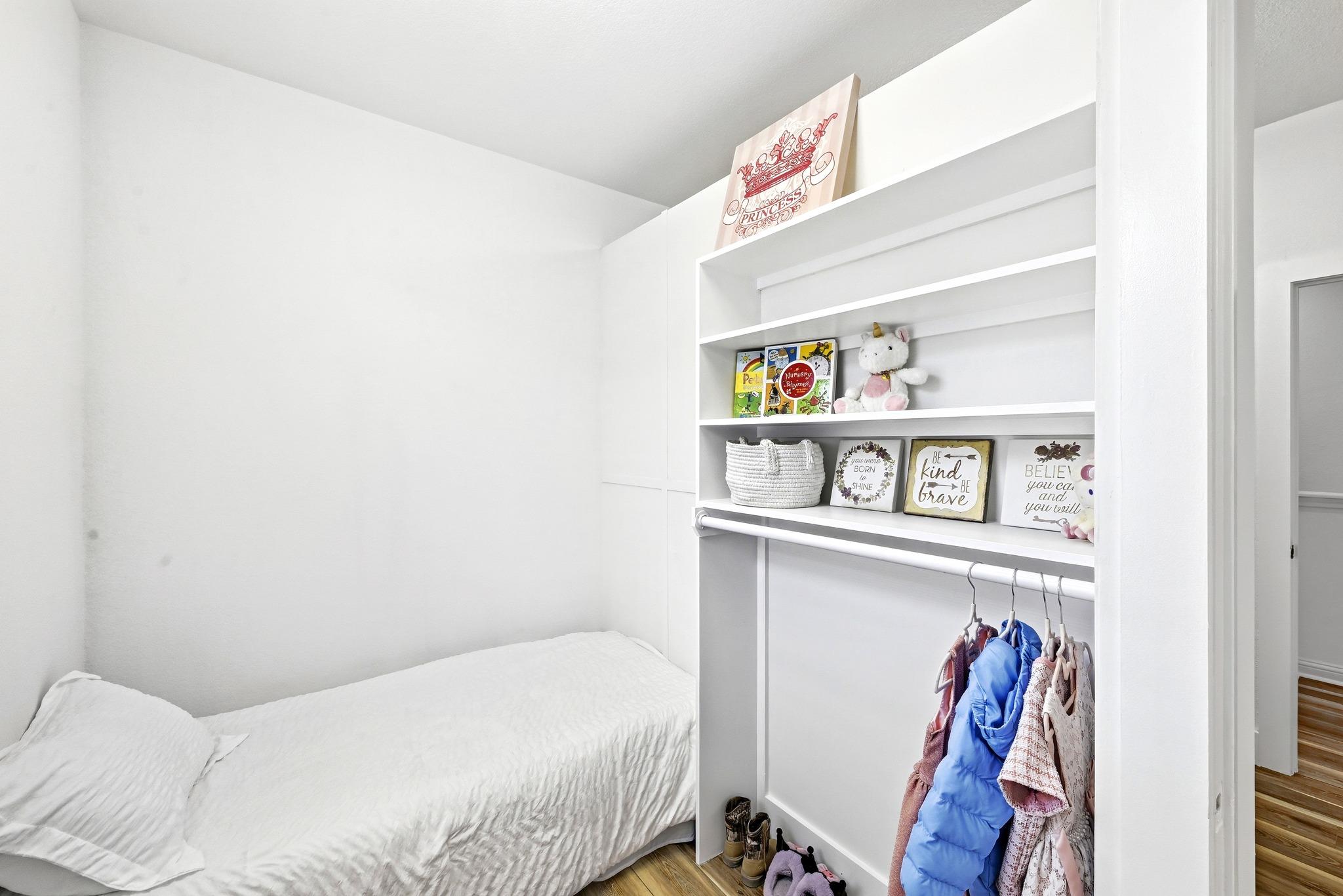 8009 Mellencamp DR # 212