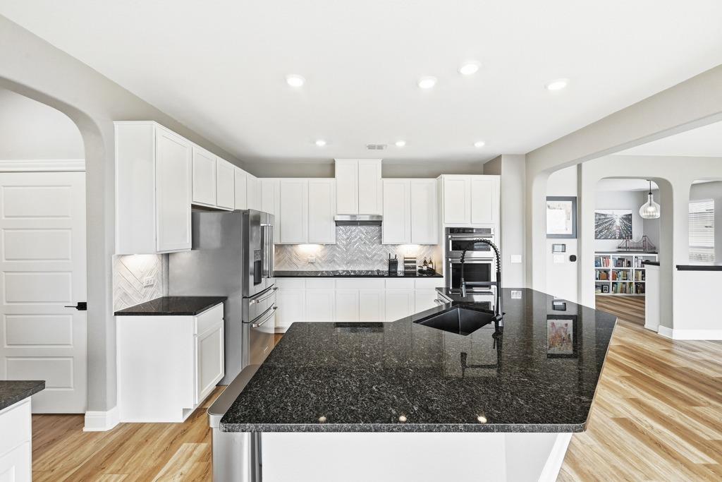 8109 Tranquil Glade TRL