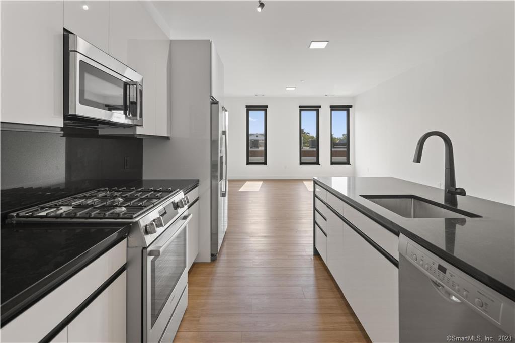 78 Unquowa Place 307