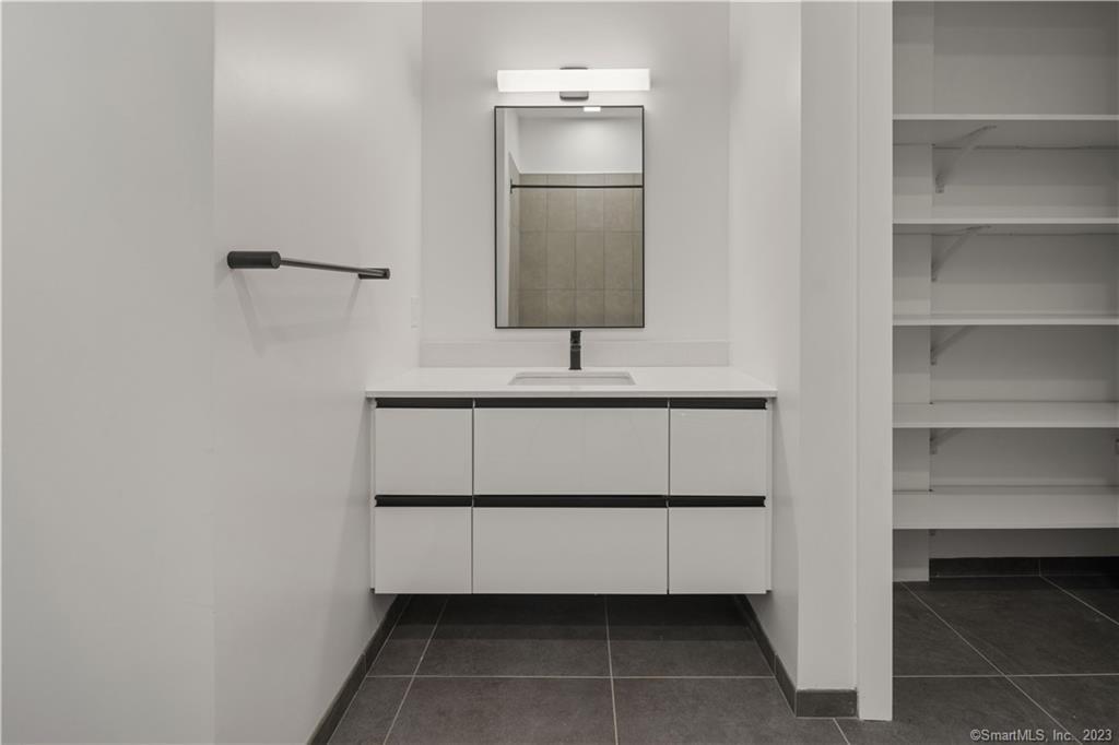 78 Unquowa Place 307