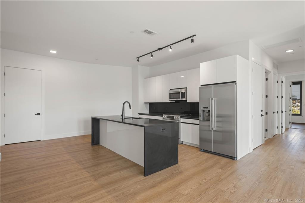 78 Unquowa Place 307