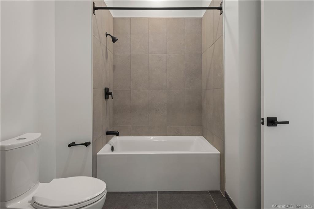 78 Unquowa Place 307