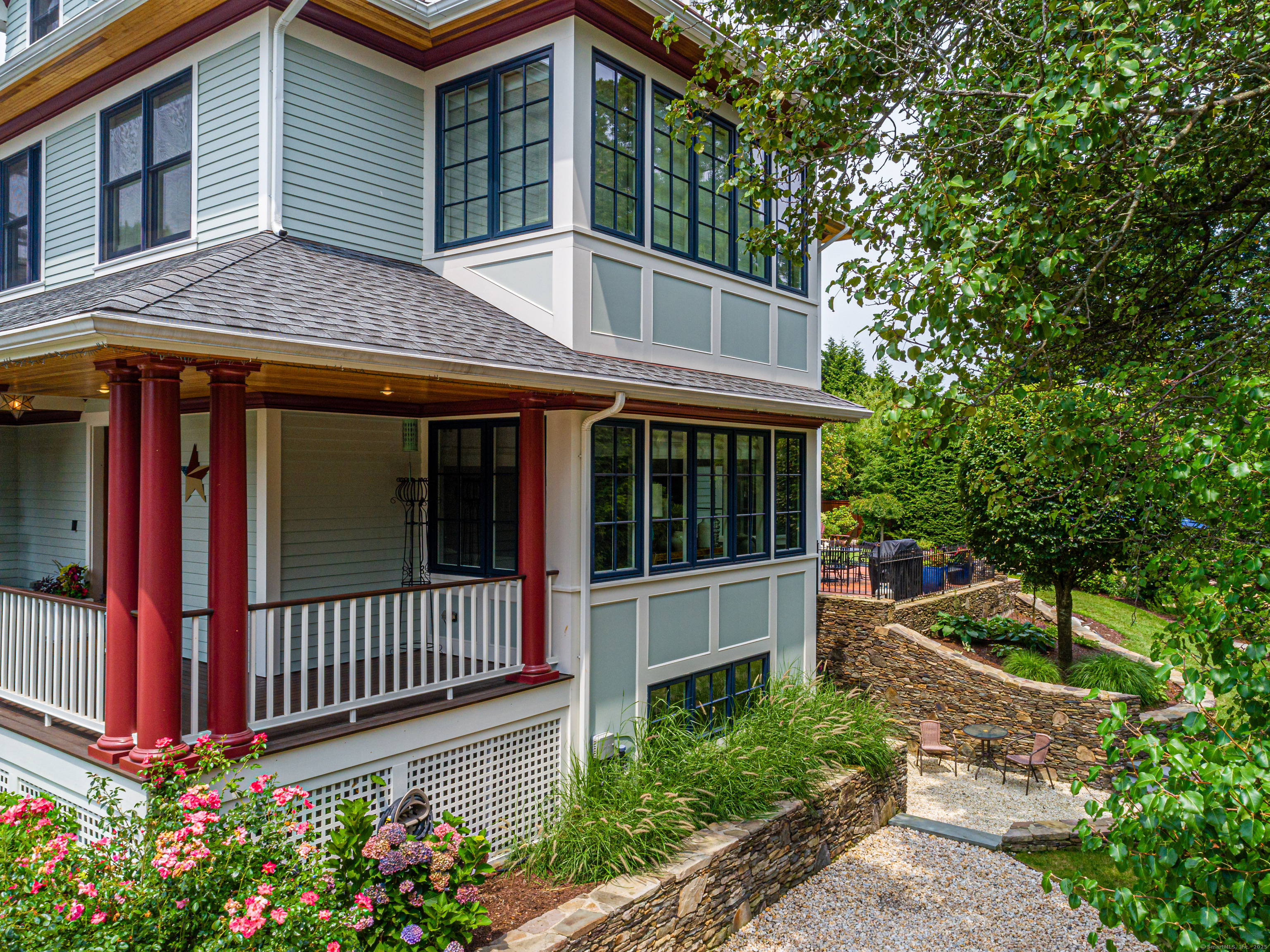 1168 Oldfield Road