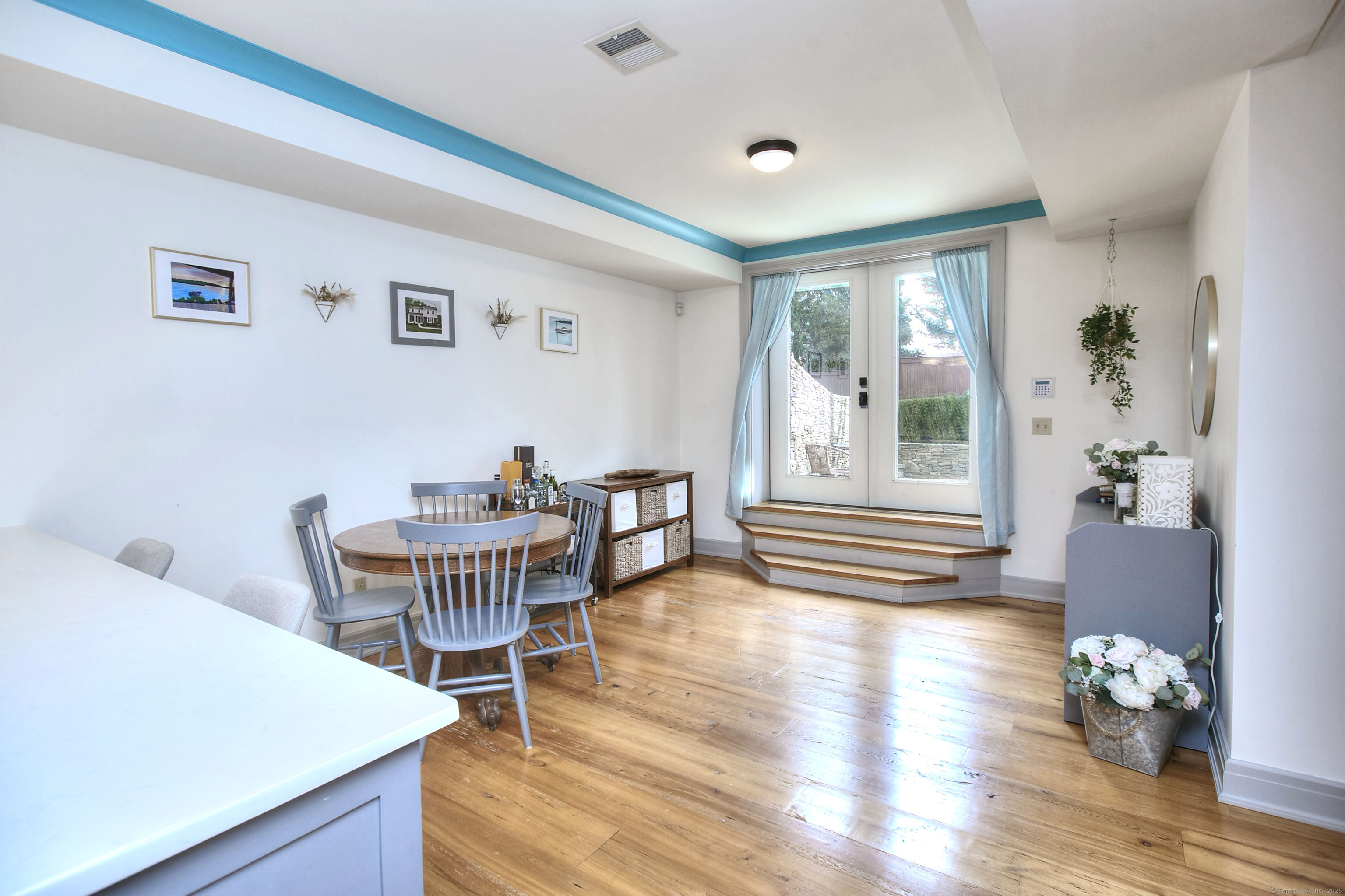 1168 Oldfield Road