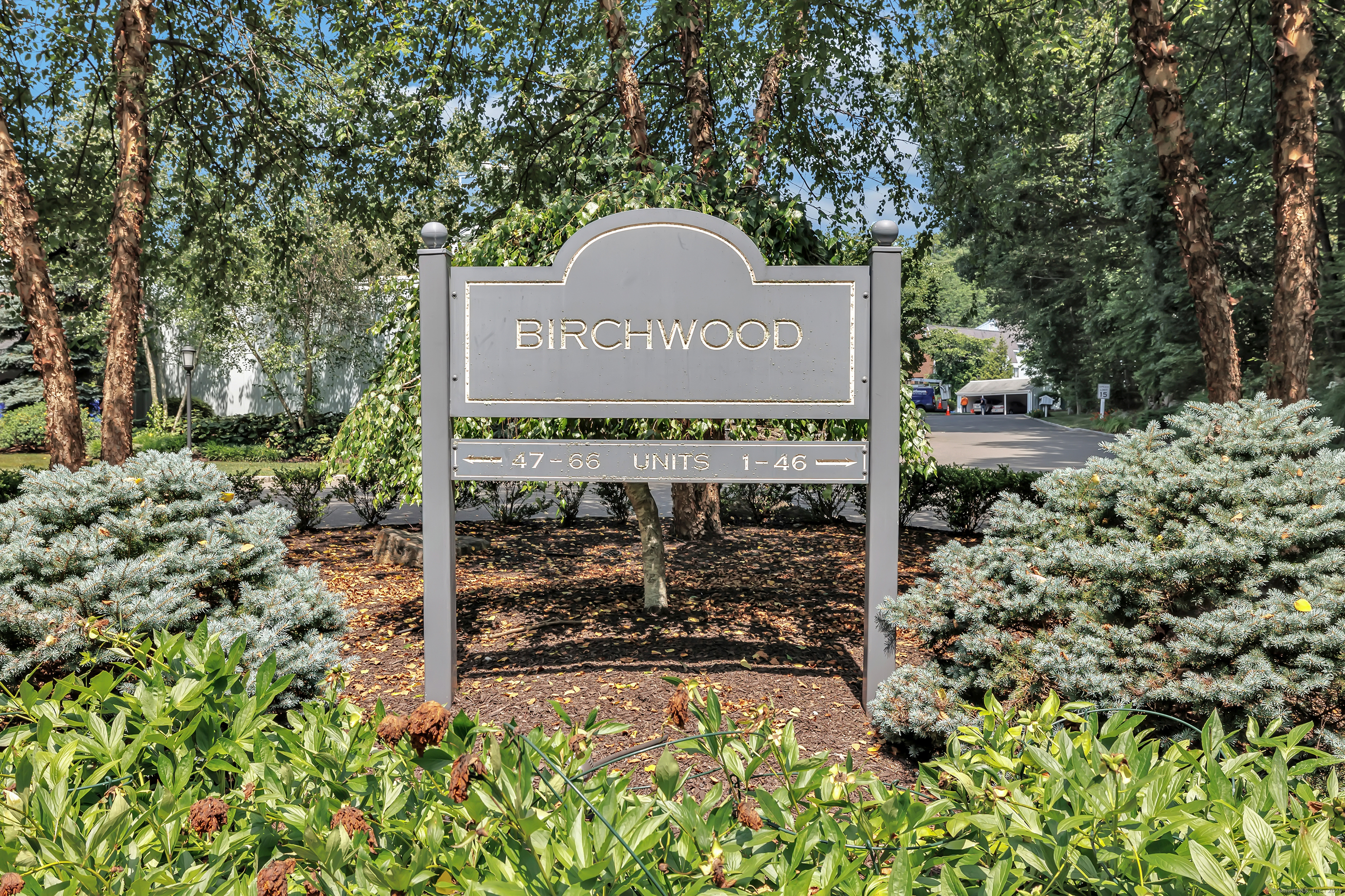 6 Hills Lane 6