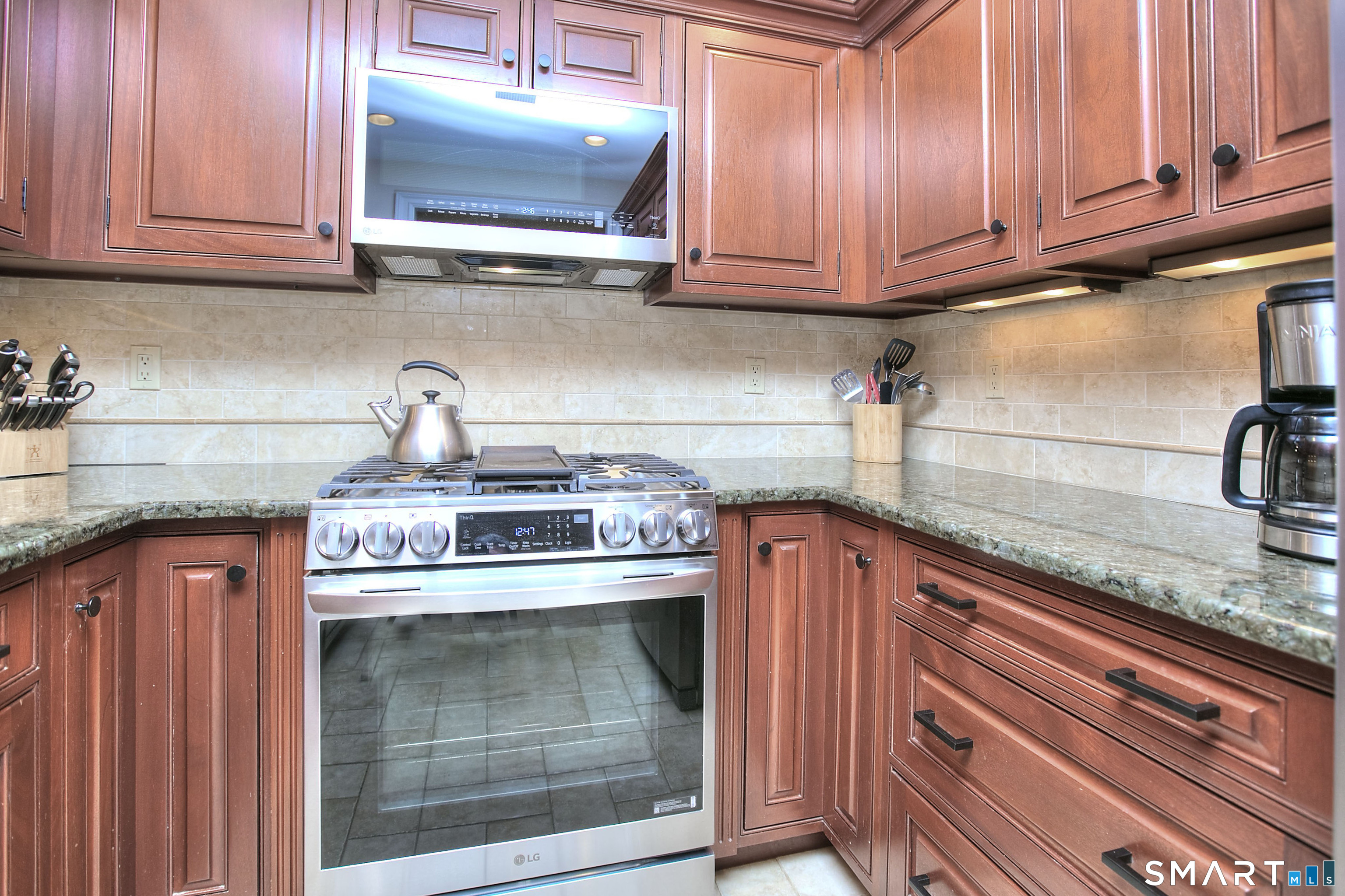 136 East Avenue APT 4C