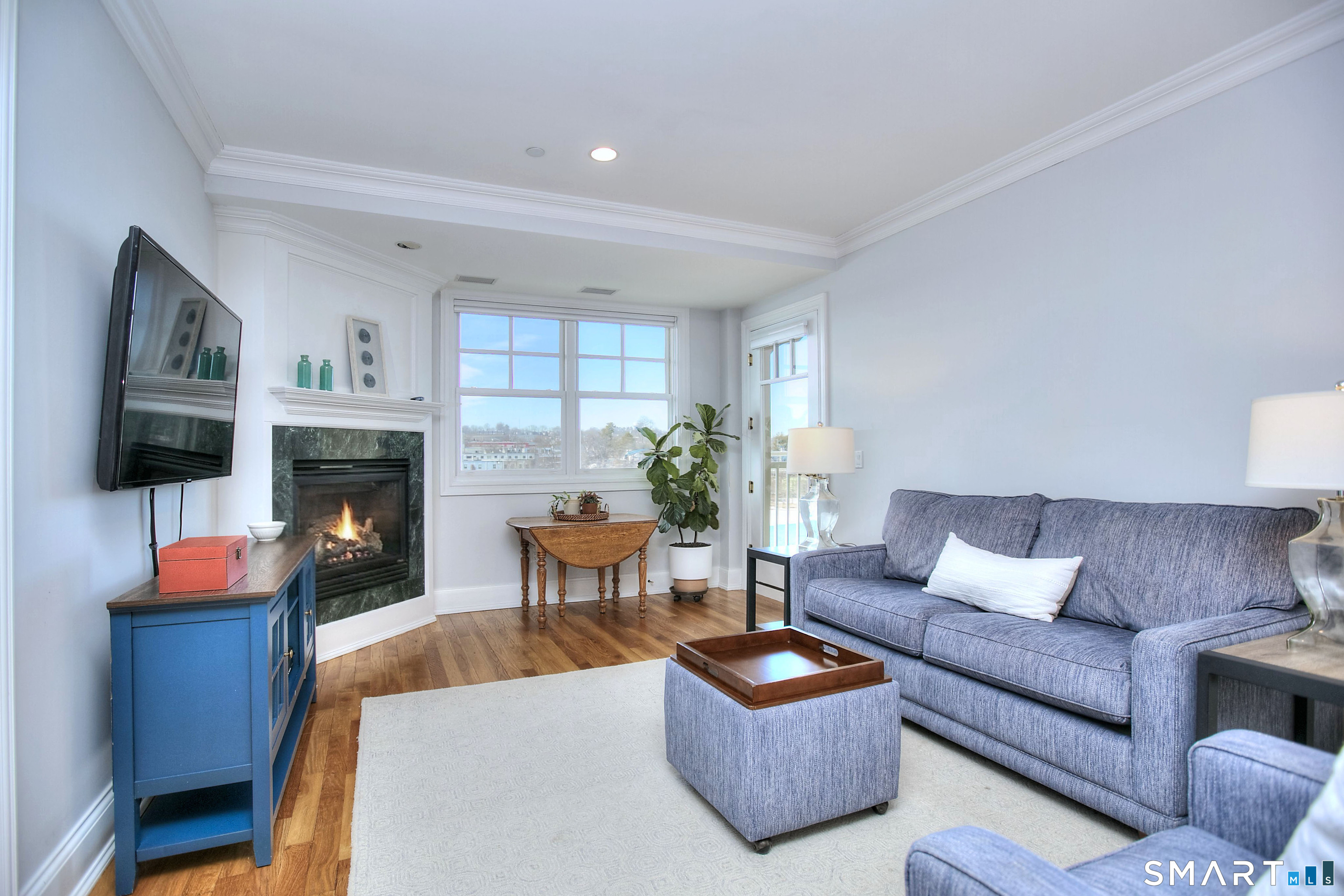 136 East Avenue APT 4C