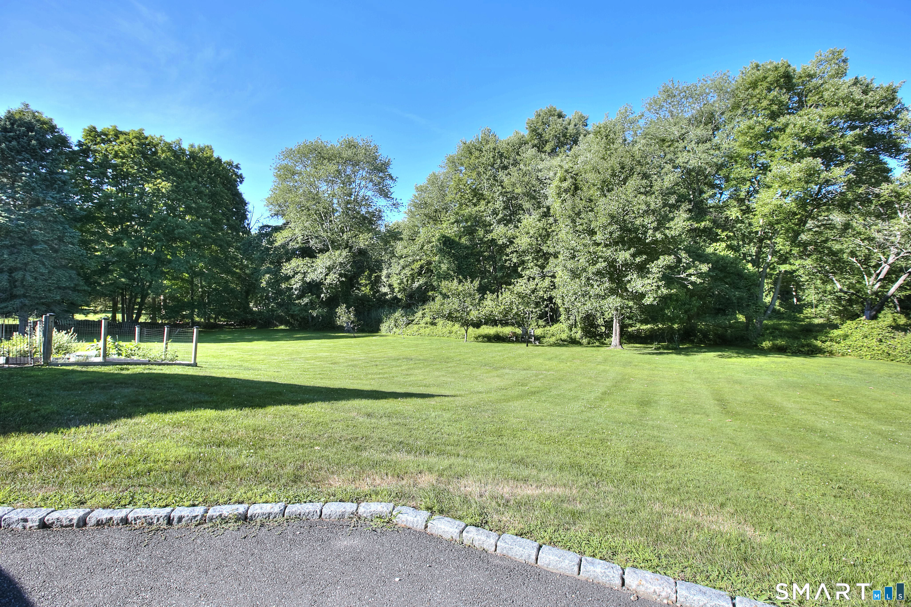 1170 Hillside Road