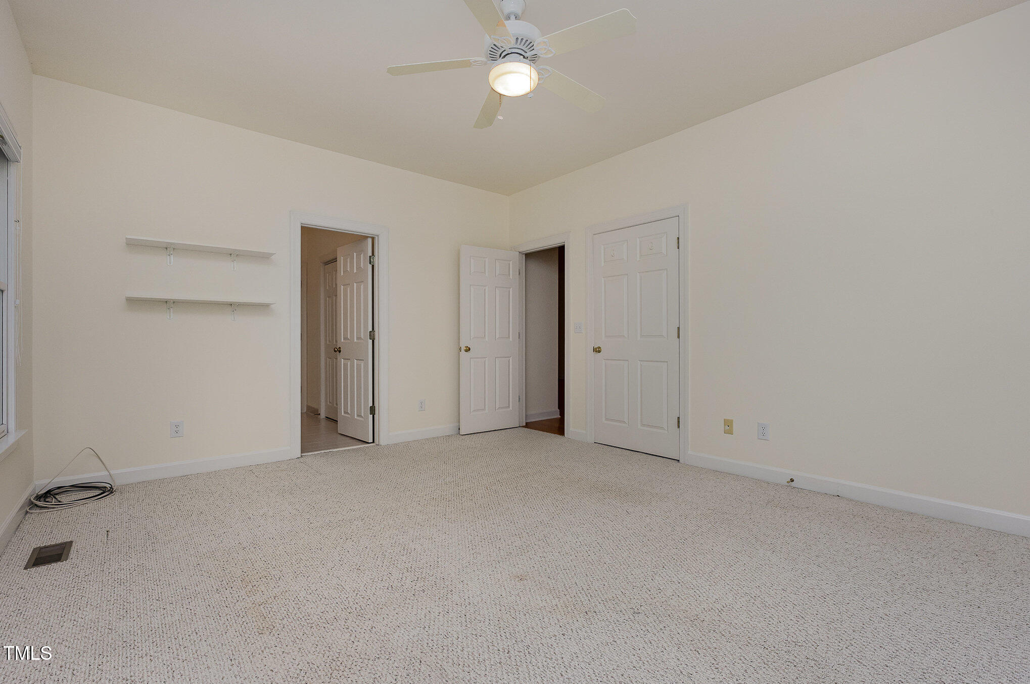 23 Lauren Court