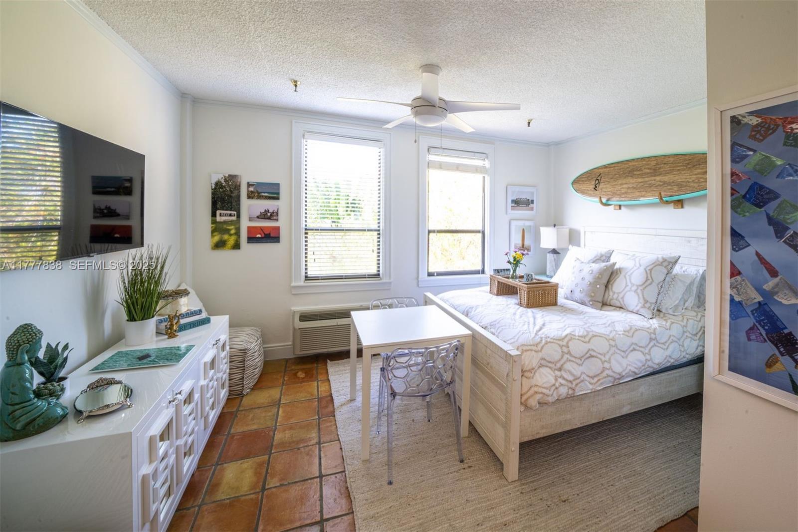 235 Sunrise Avenue 3052
