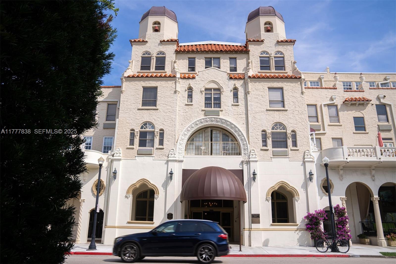 235 Sunrise Avenue 3052