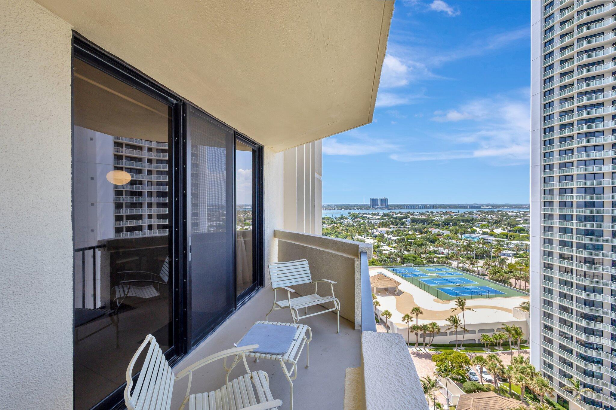 2800 N Ocean Drive A-17c