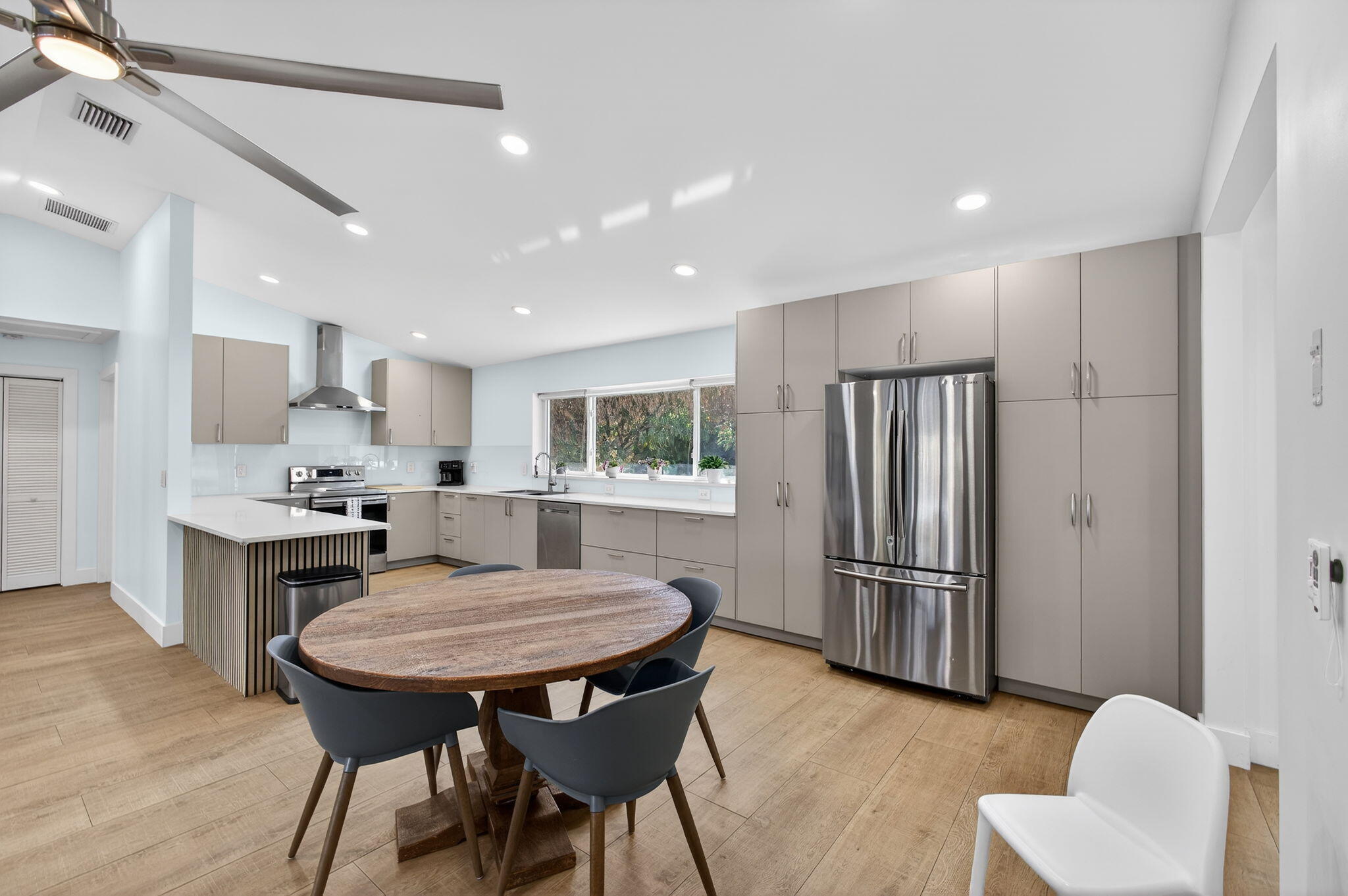 16762 131st Way N, Farms