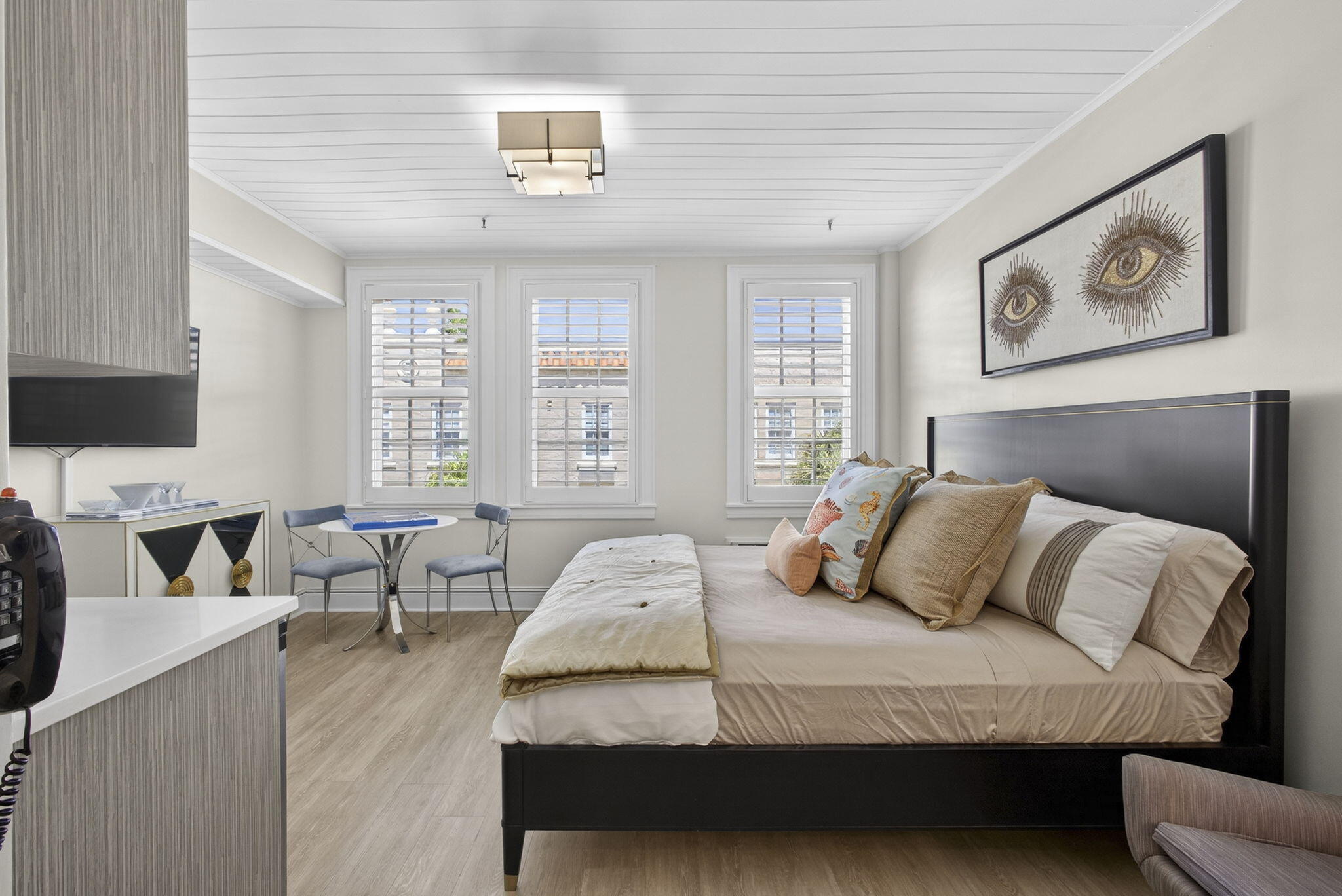 235 SUNRISE Avenue 3044