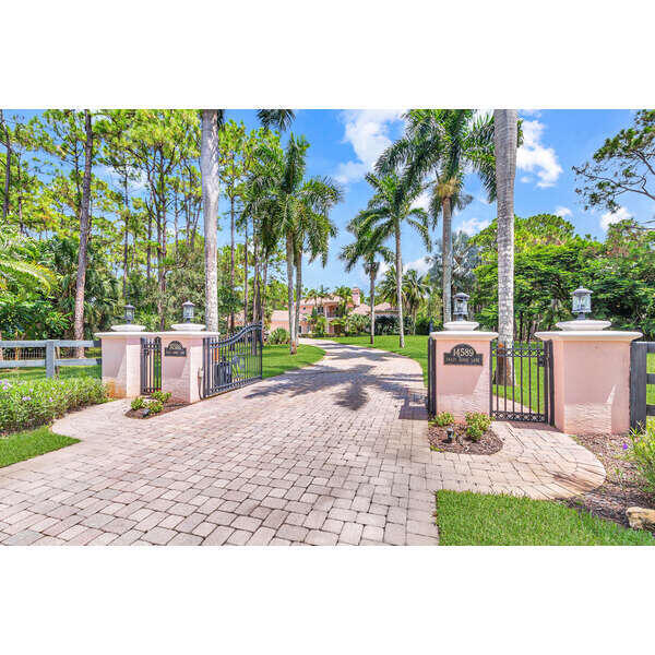 14589 Crazy Horse Lane