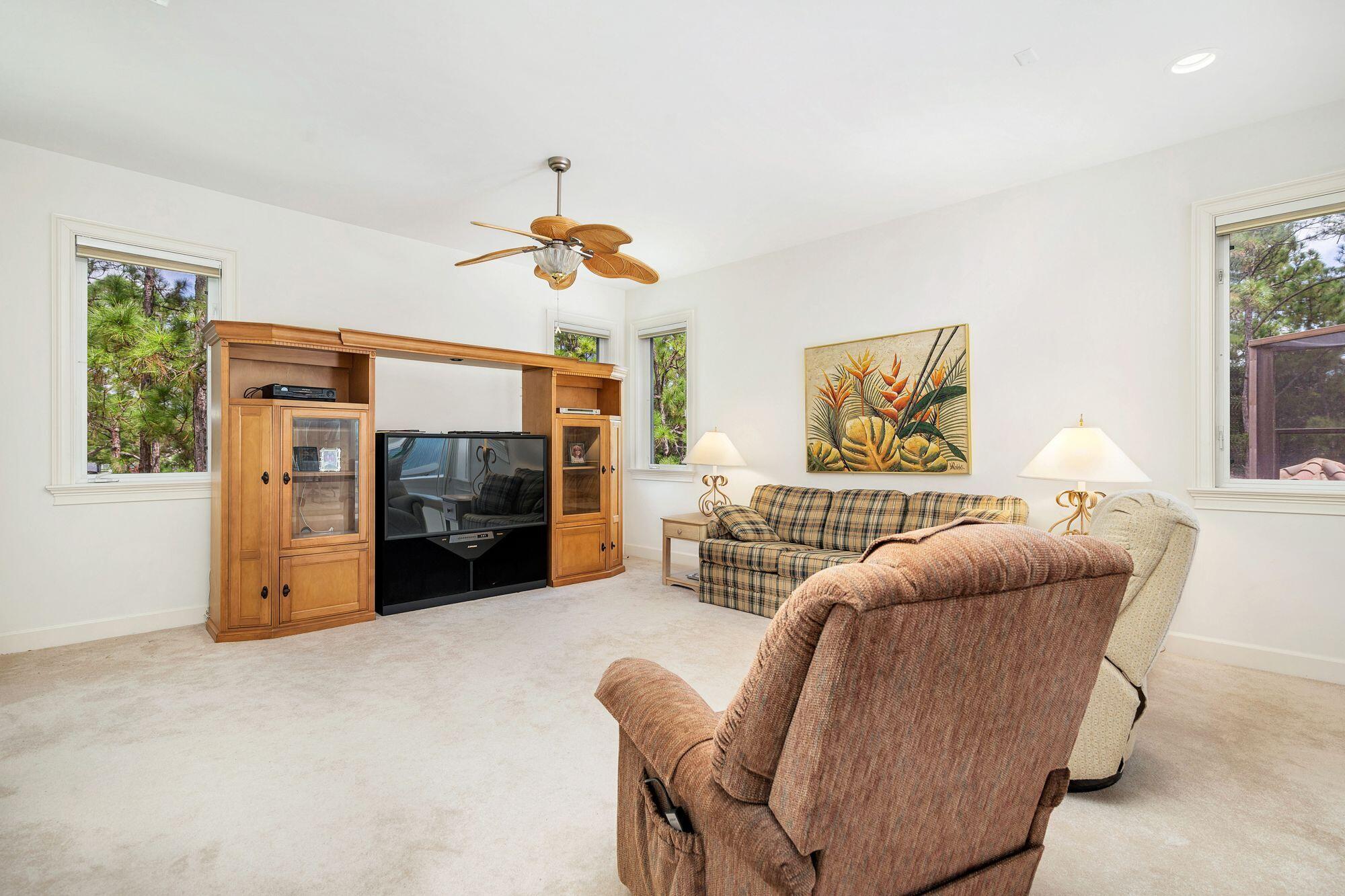 14589 Crazy Horse Lane