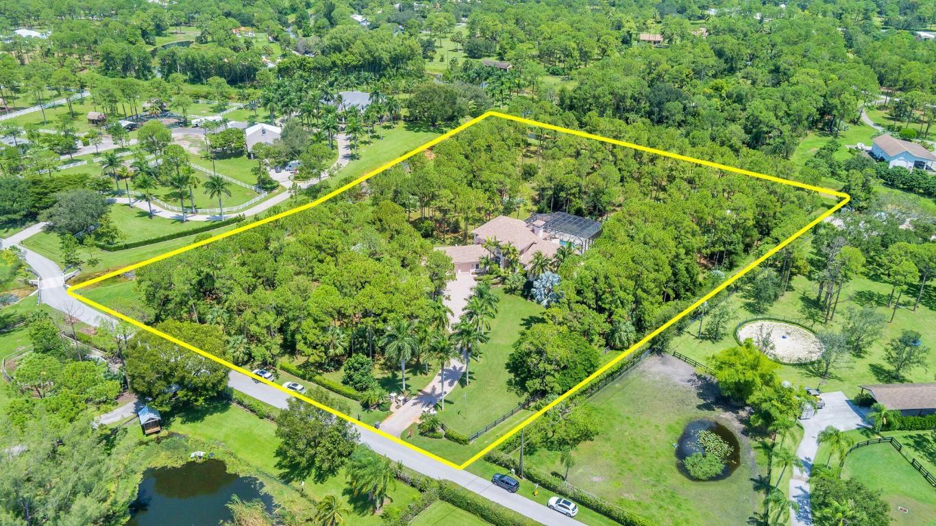 14589 Crazy Horse Lane