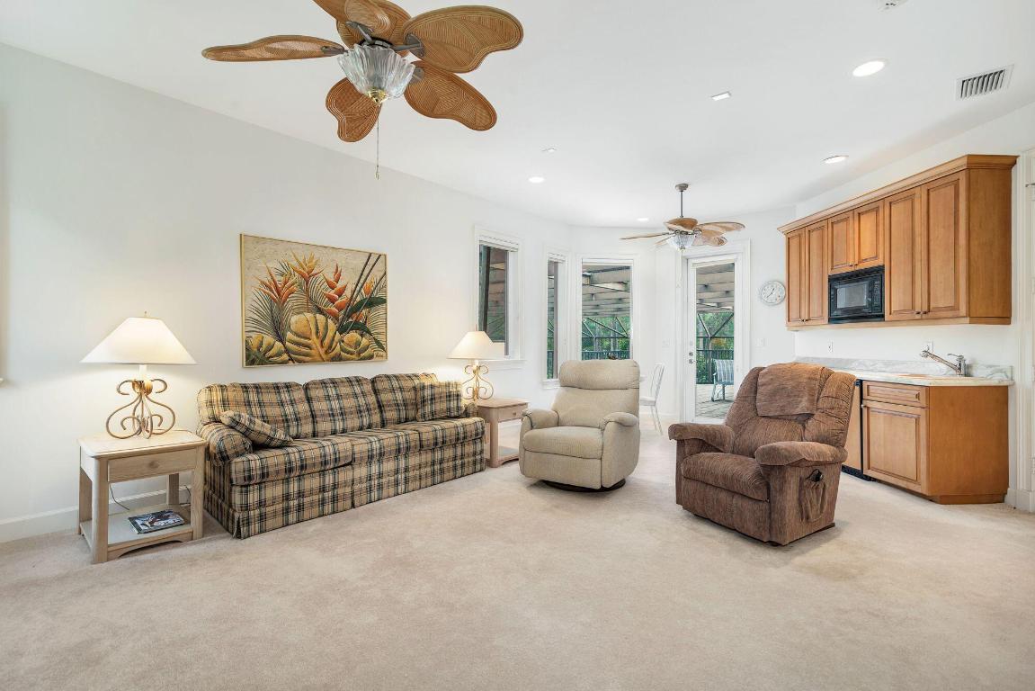 14589 Crazy Horse Lane