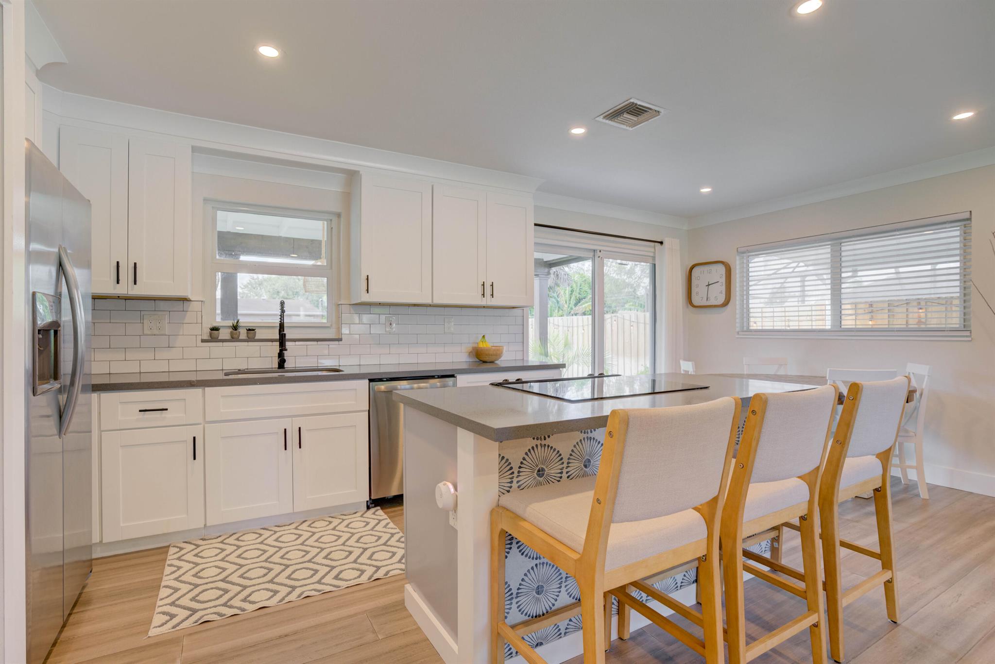 9491 Bloomfield Drive