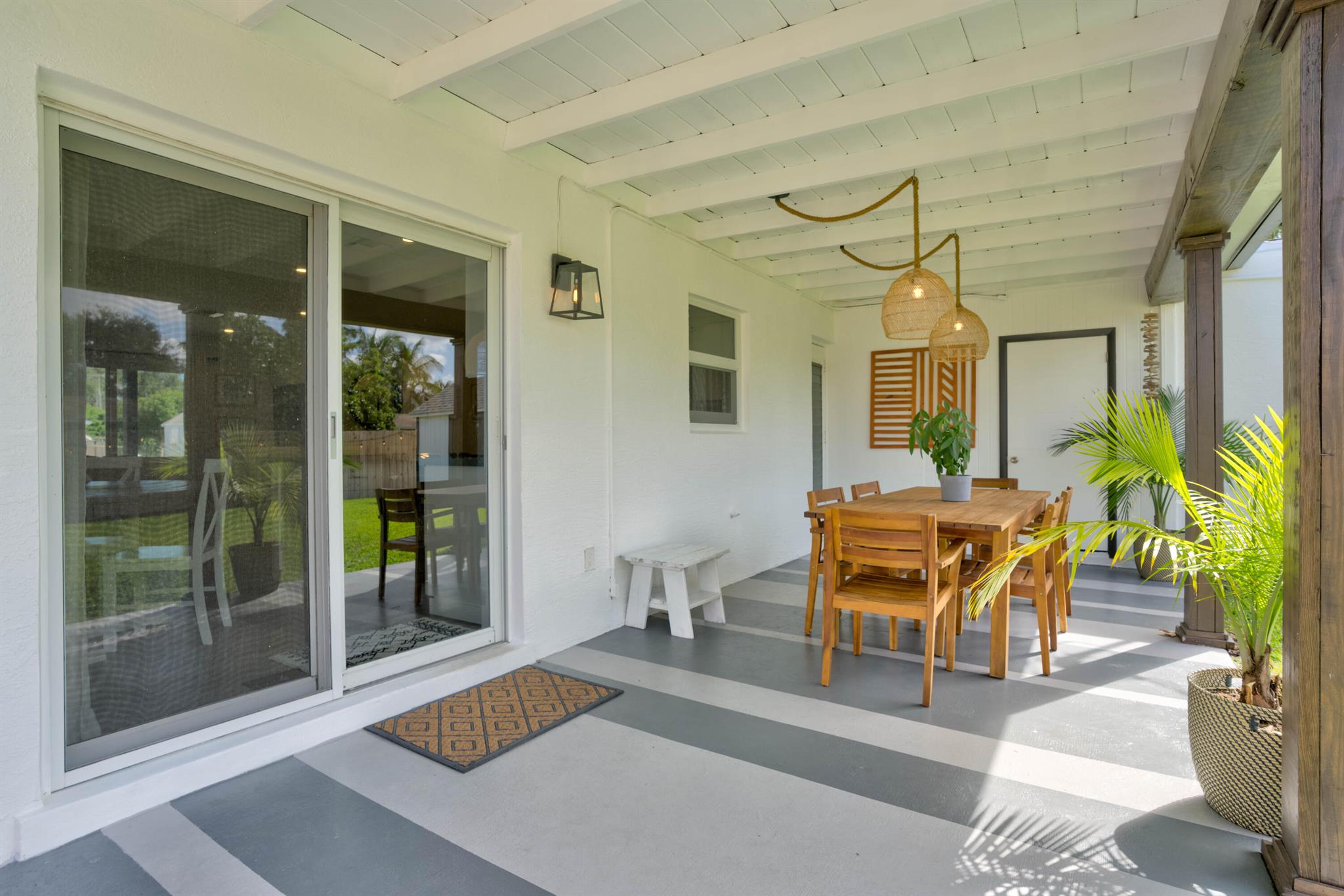 9491 Bloomfield Drive