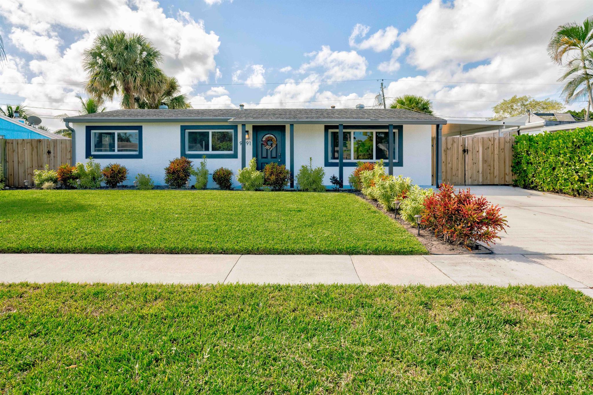 9491 Bloomfield Drive