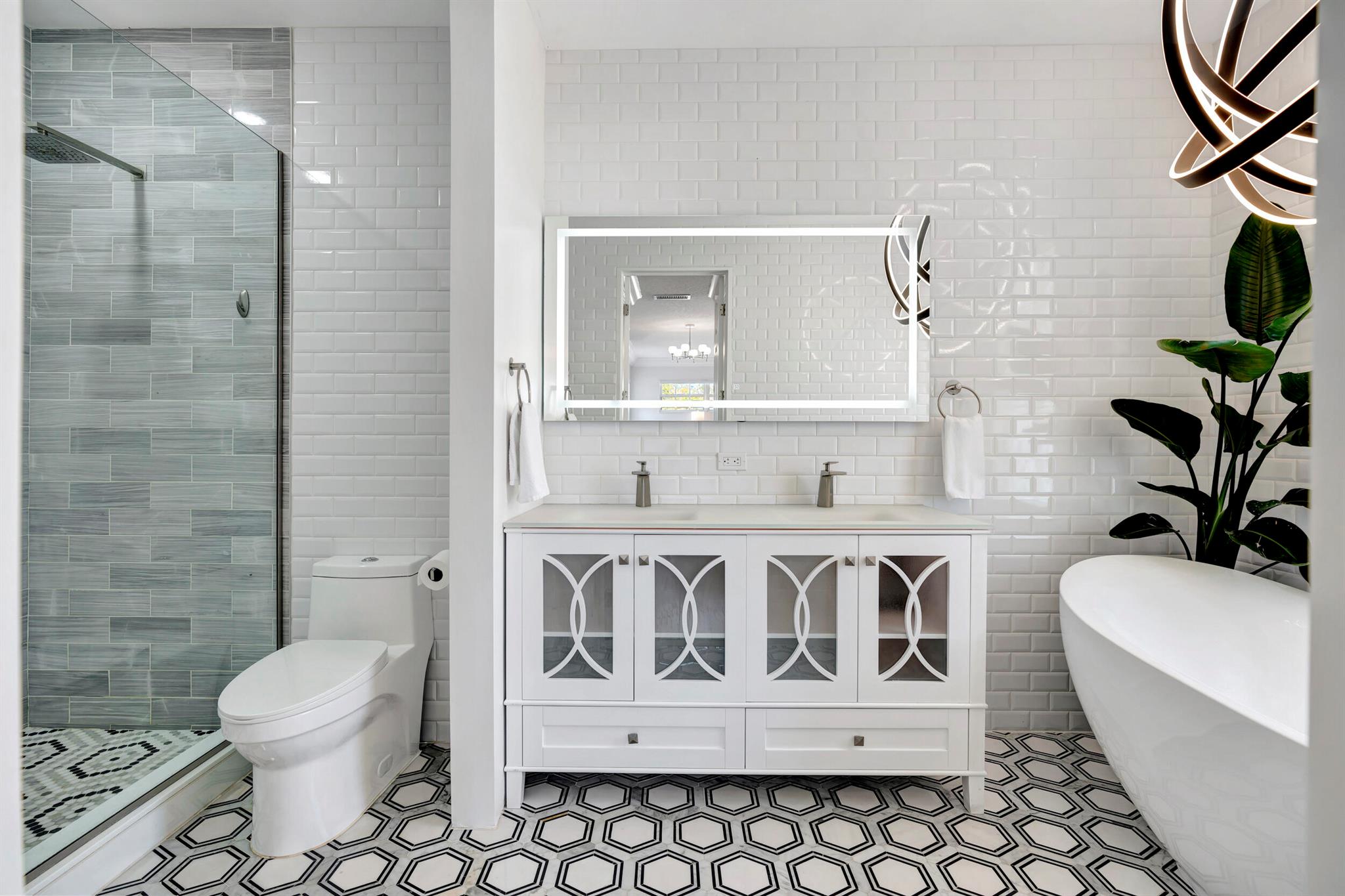 313 Bougainvillea Drive