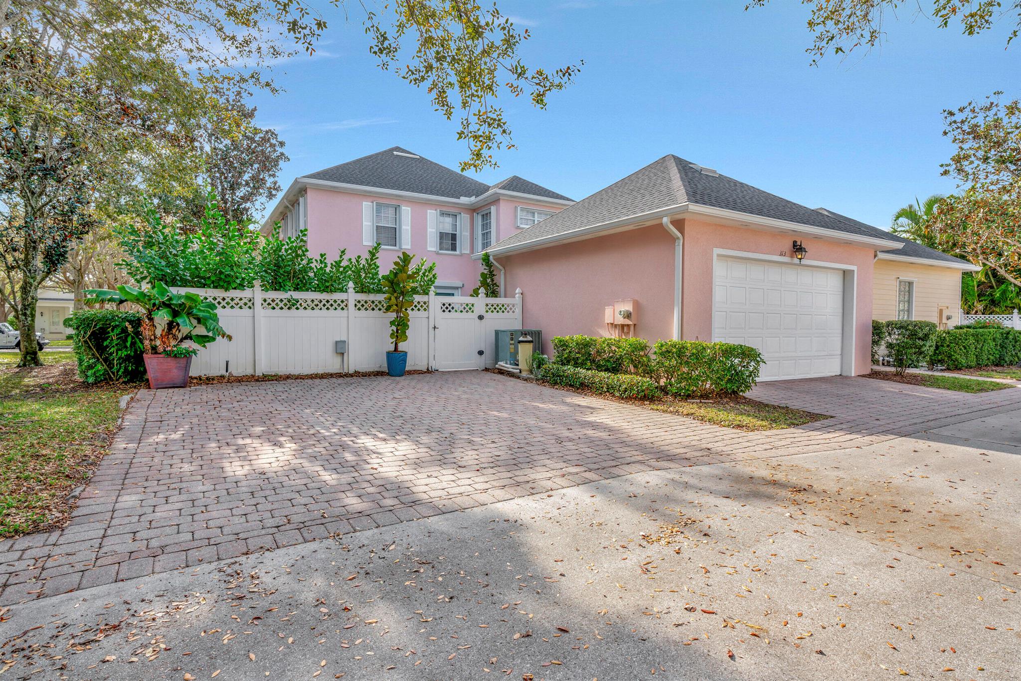 313 Bougainvillea Drive