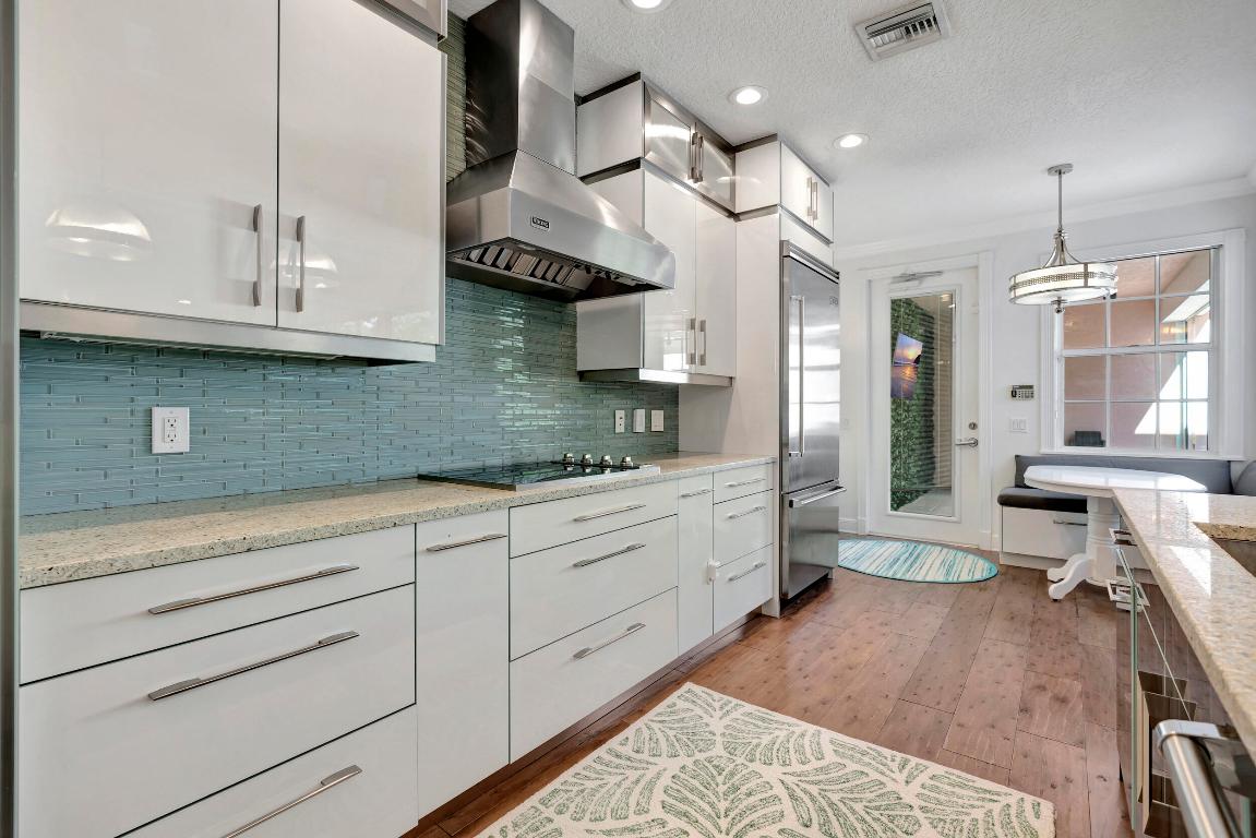 313 Bougainvillea Drive