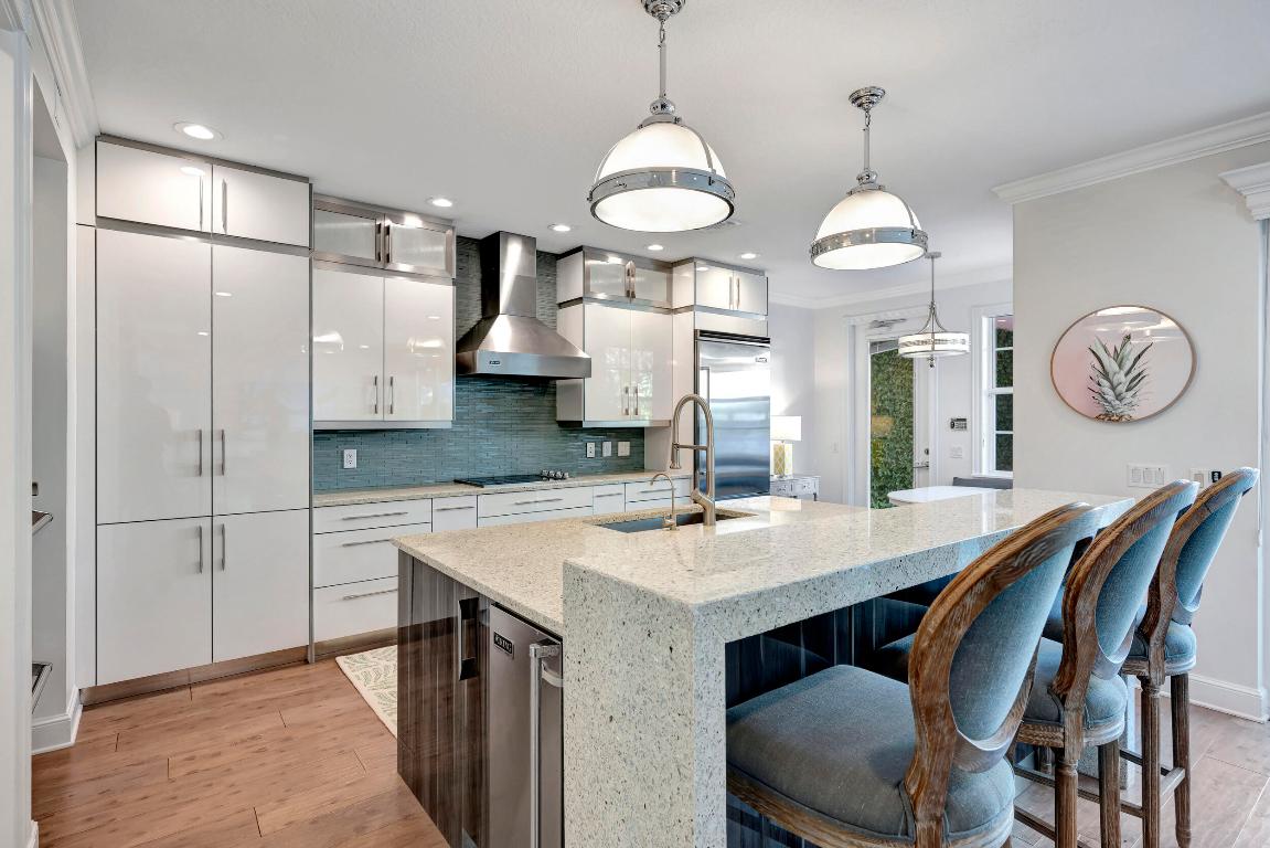 313 Bougainvillea Drive