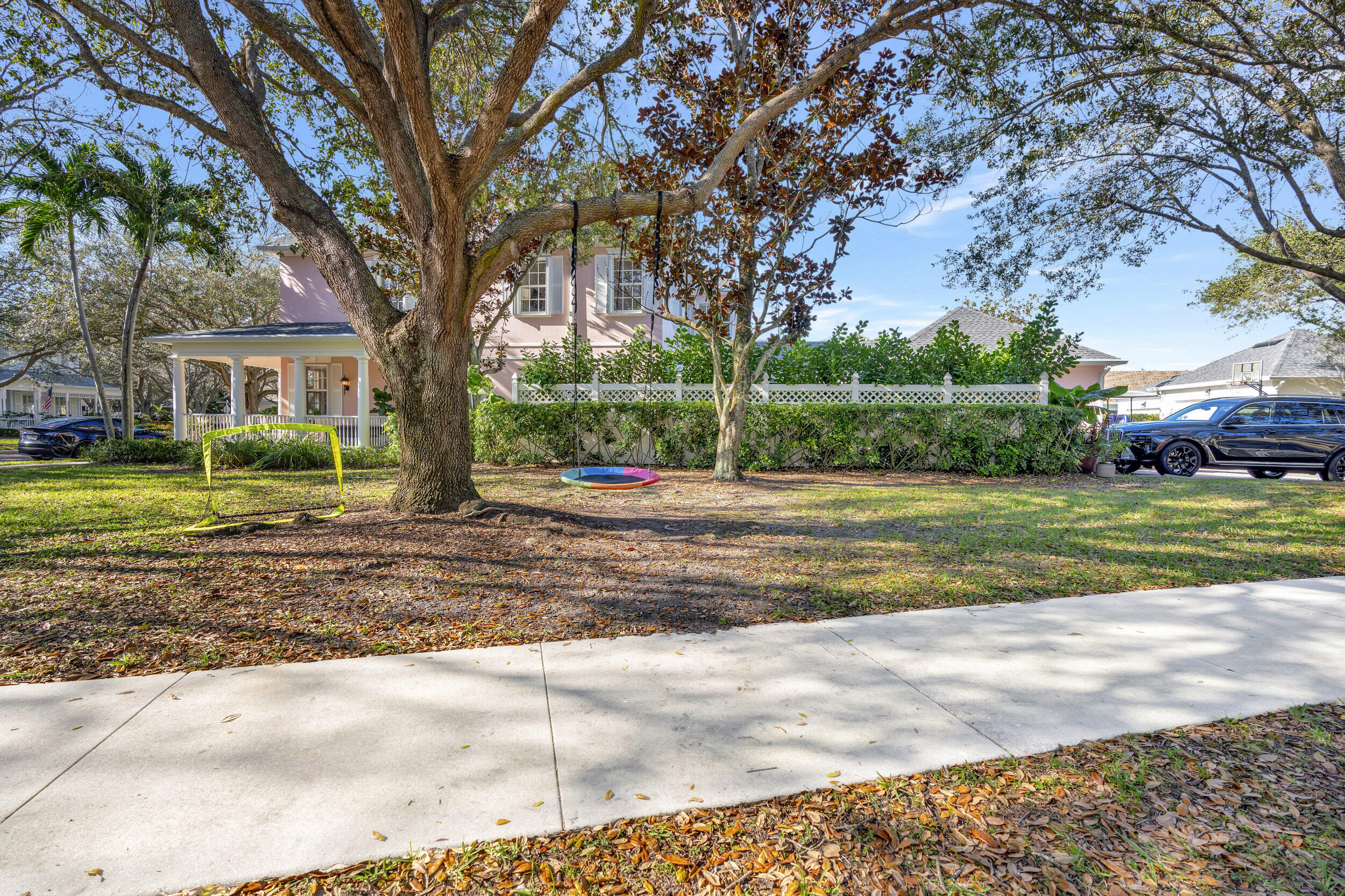 313 Bougainvillea Drive