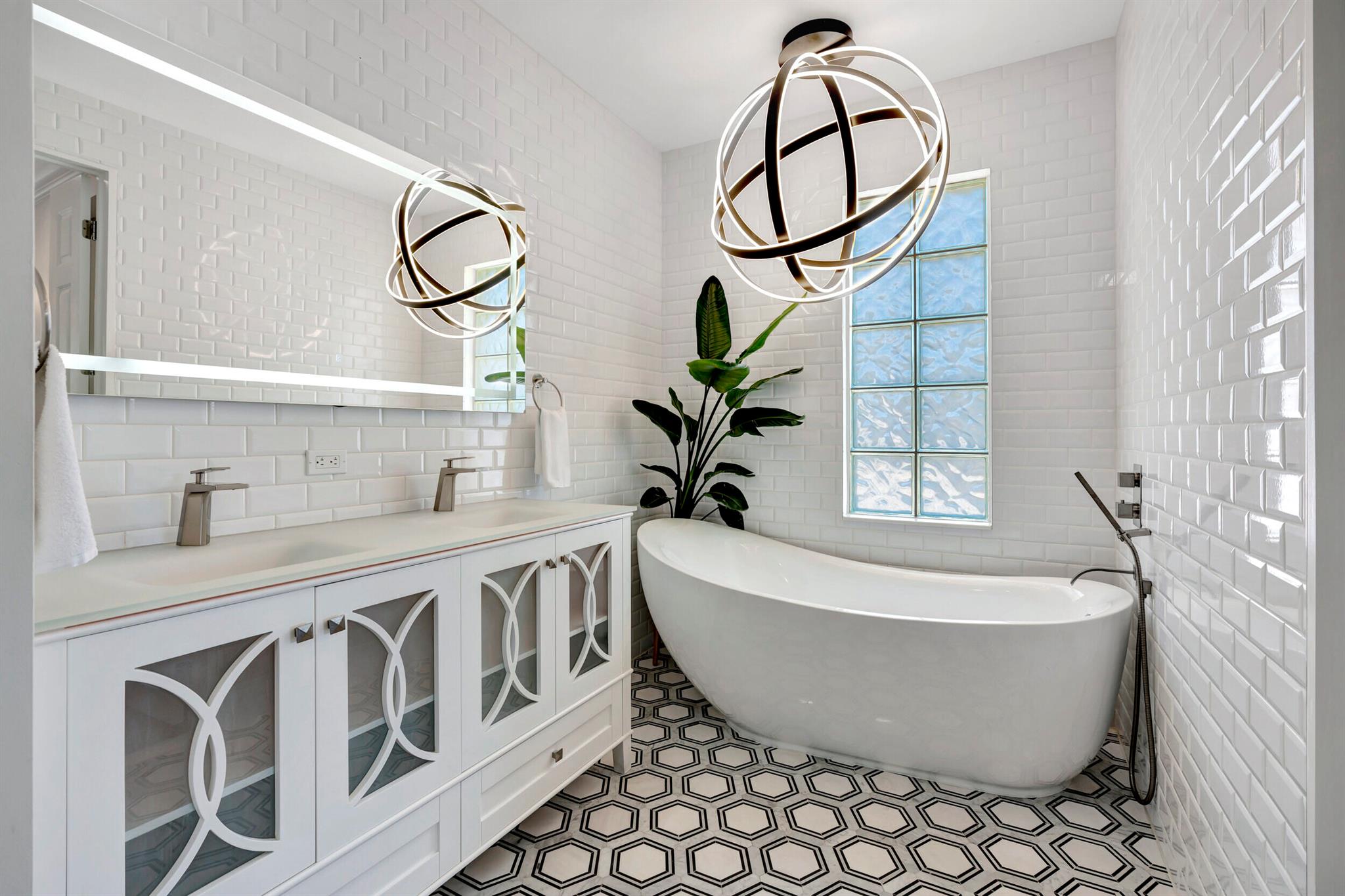 313 Bougainvillea Drive