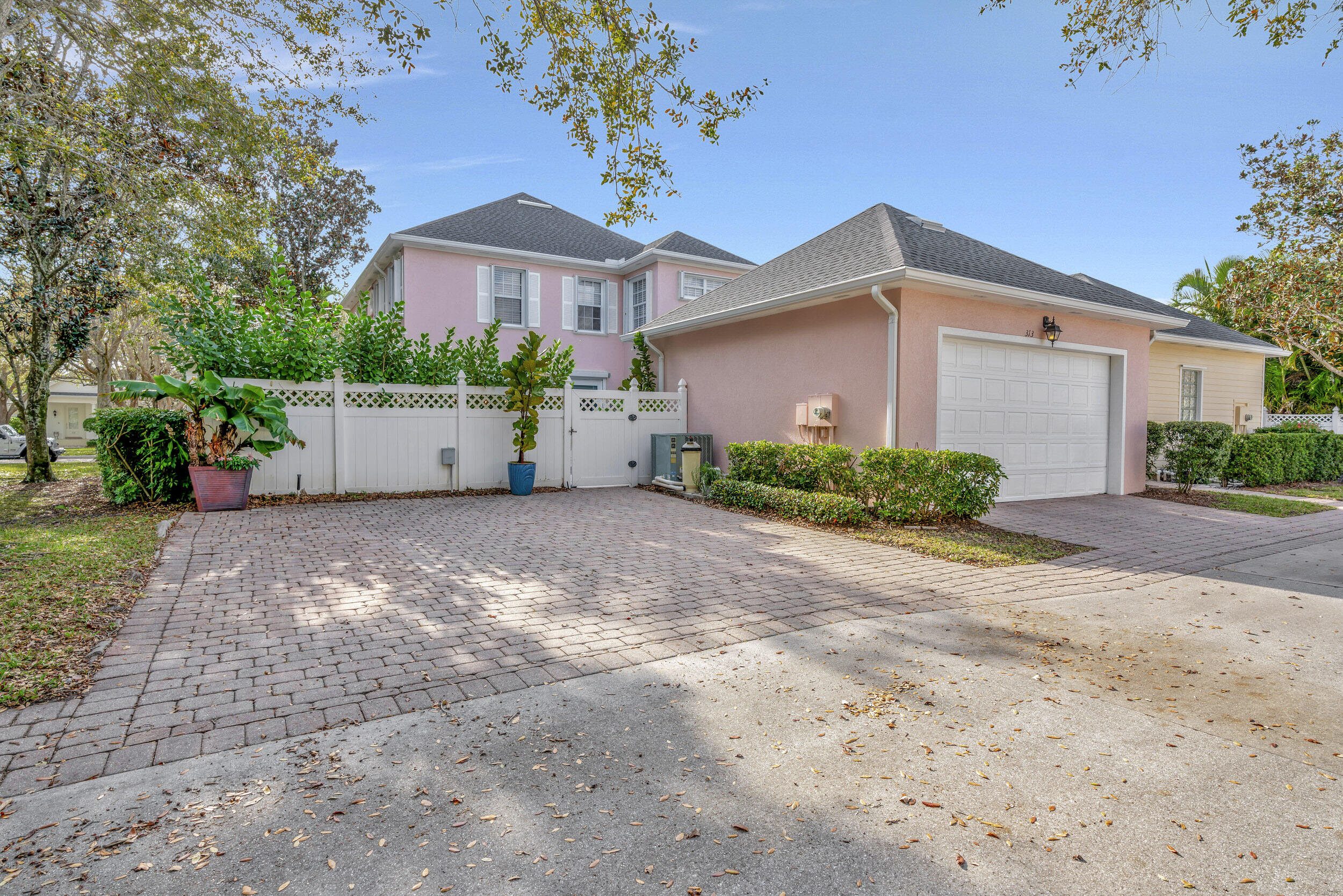 313 Bougainvillea Drive