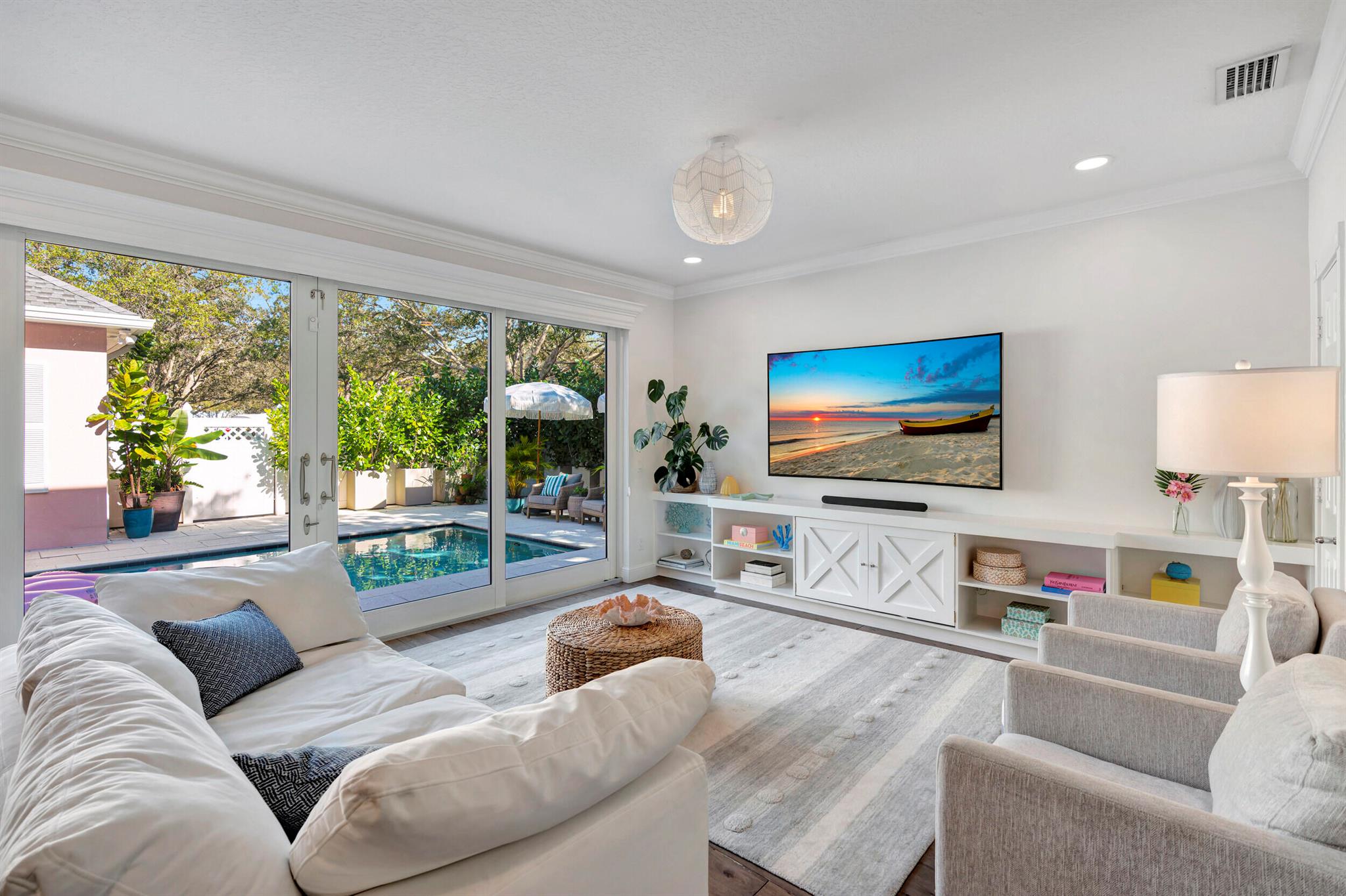 313 Bougainvillea Drive