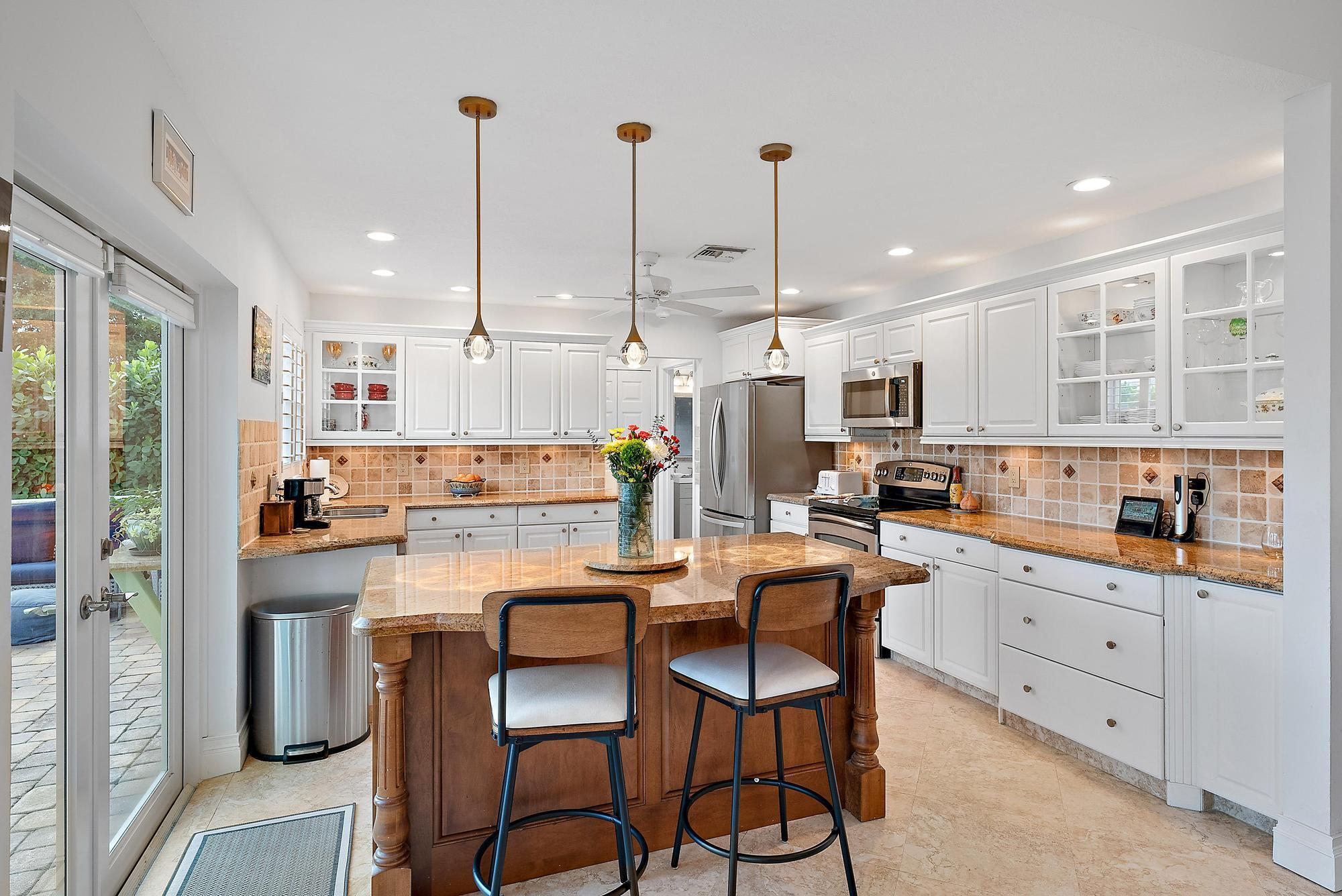 149 Stonebriar Boulevard