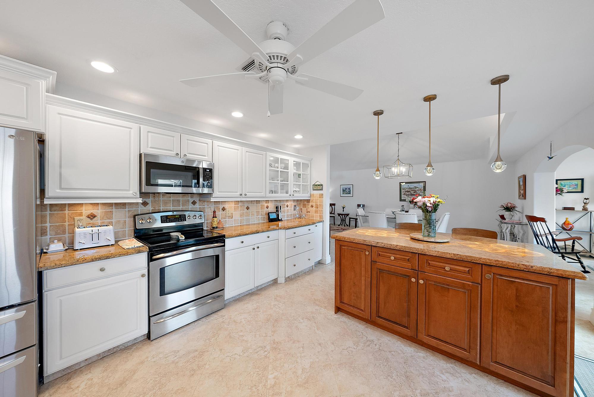 149 Stonebriar Boulevard