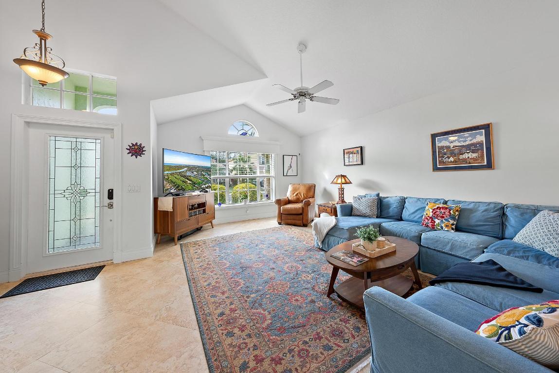 149 Stonebriar Boulevard