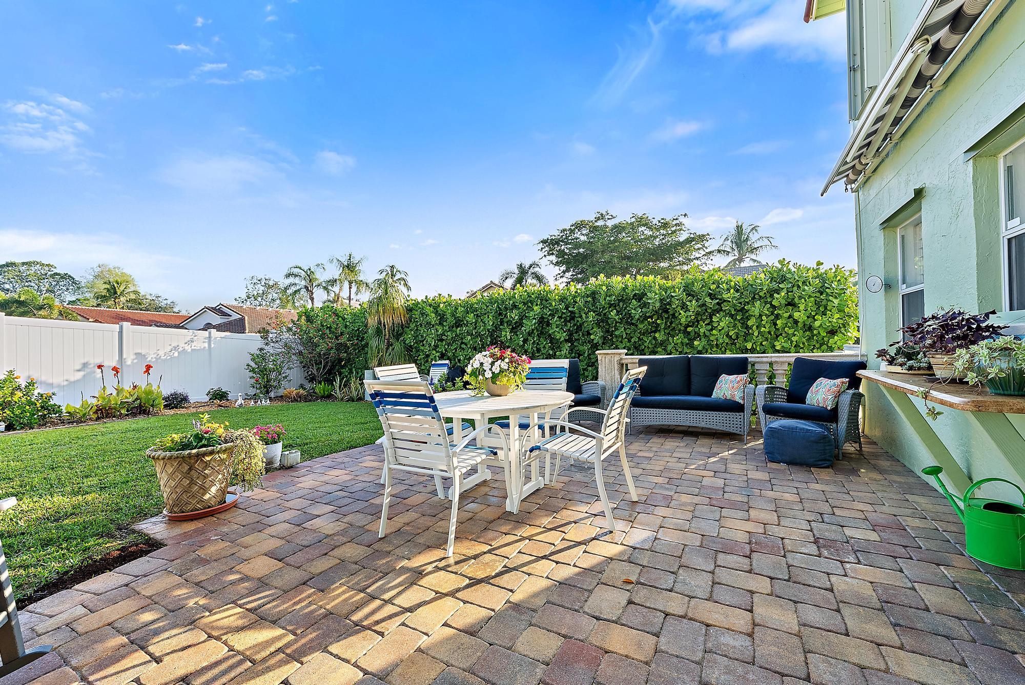 149 Stonebriar Boulevard