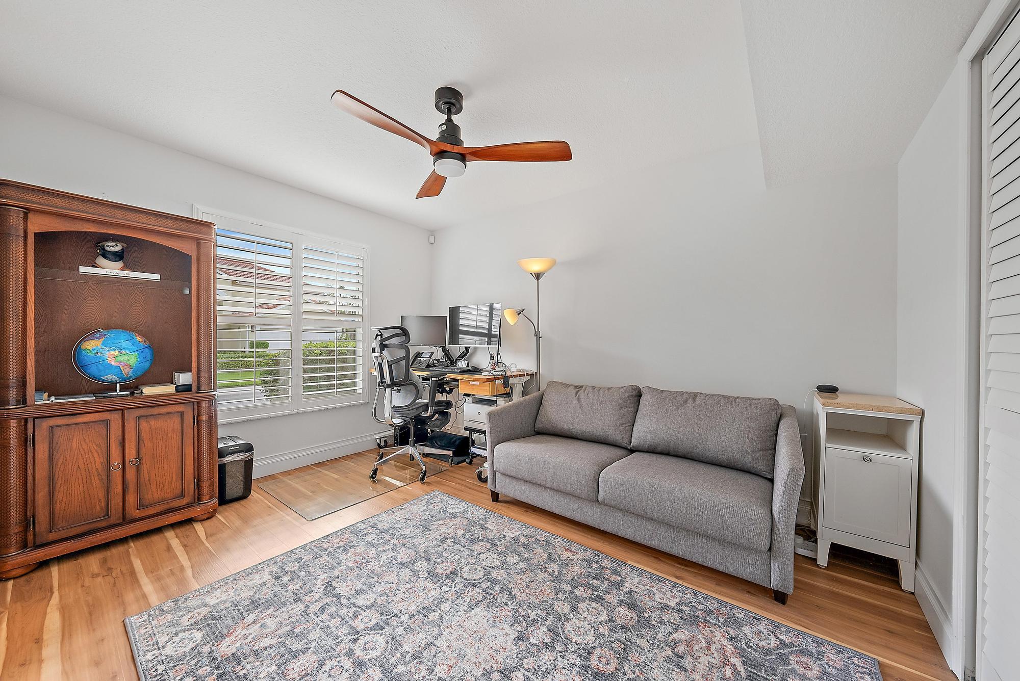 149 Stonebriar Boulevard