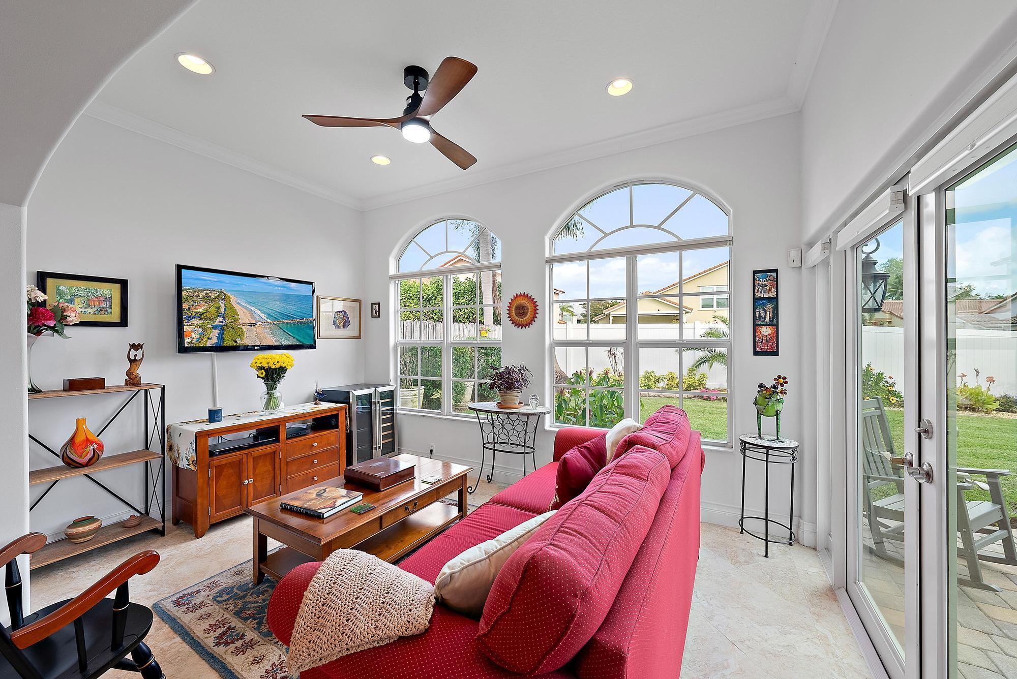 149 Stonebriar Boulevard