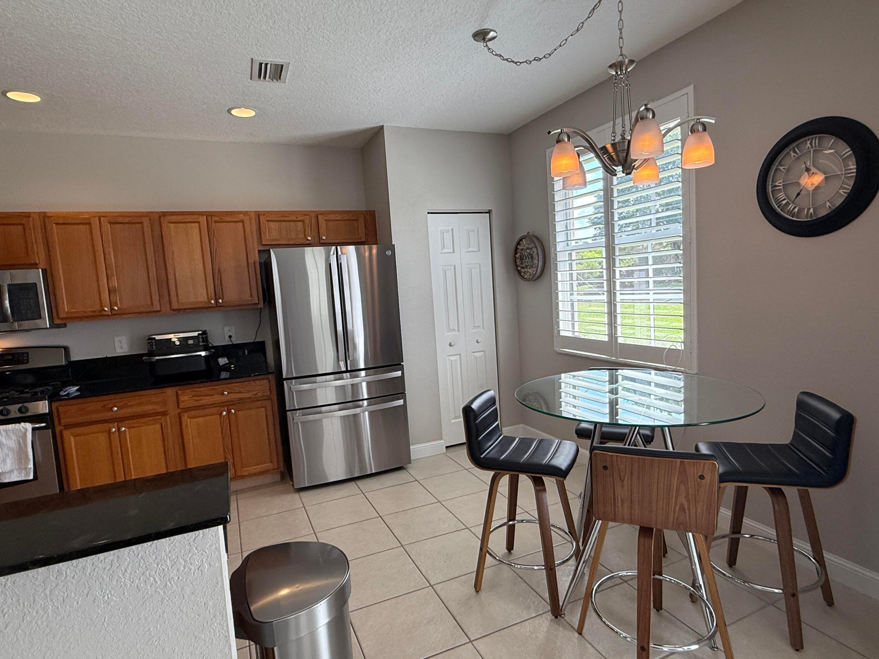 706 Duchess Court