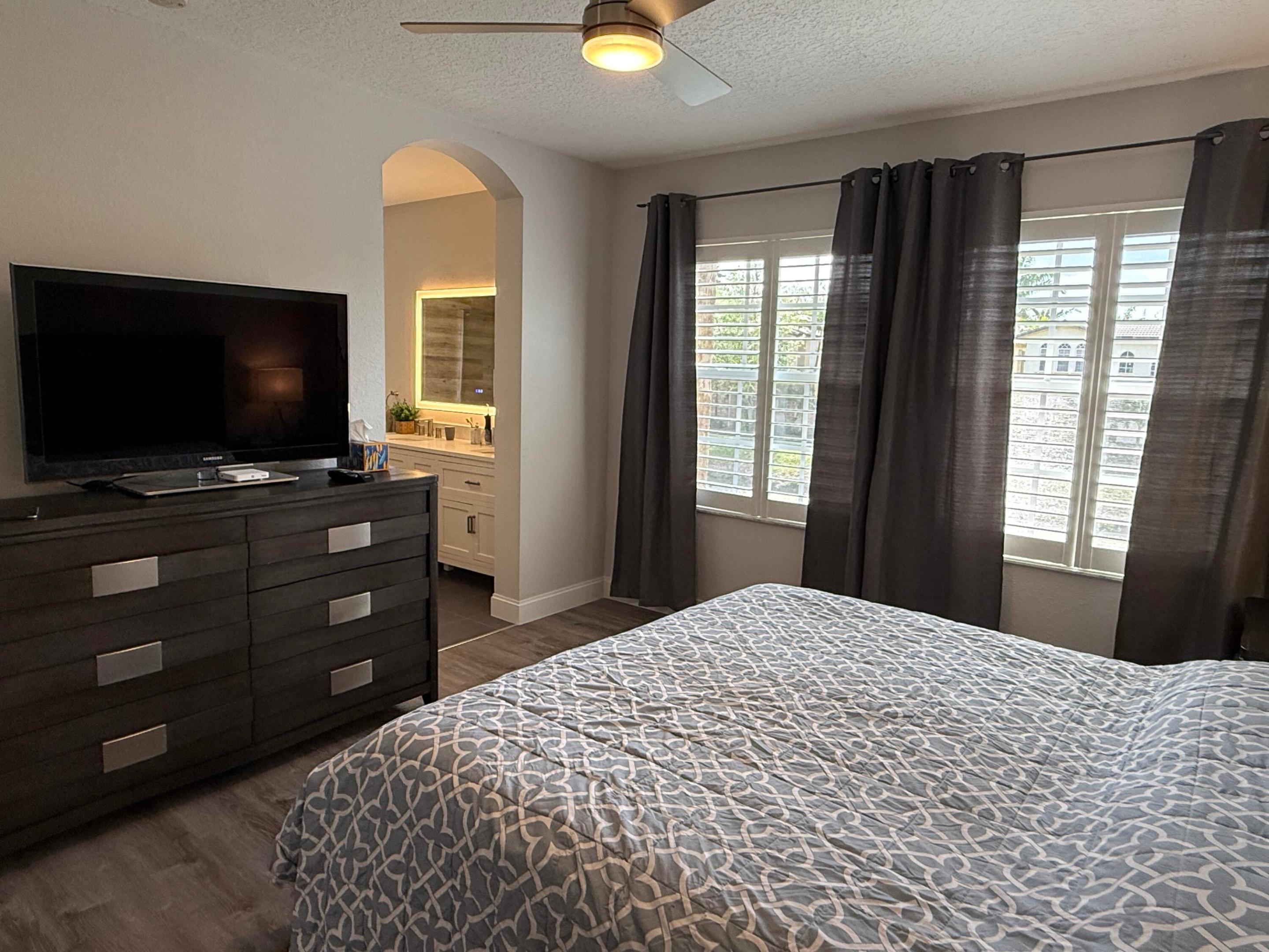 706 Duchess Court