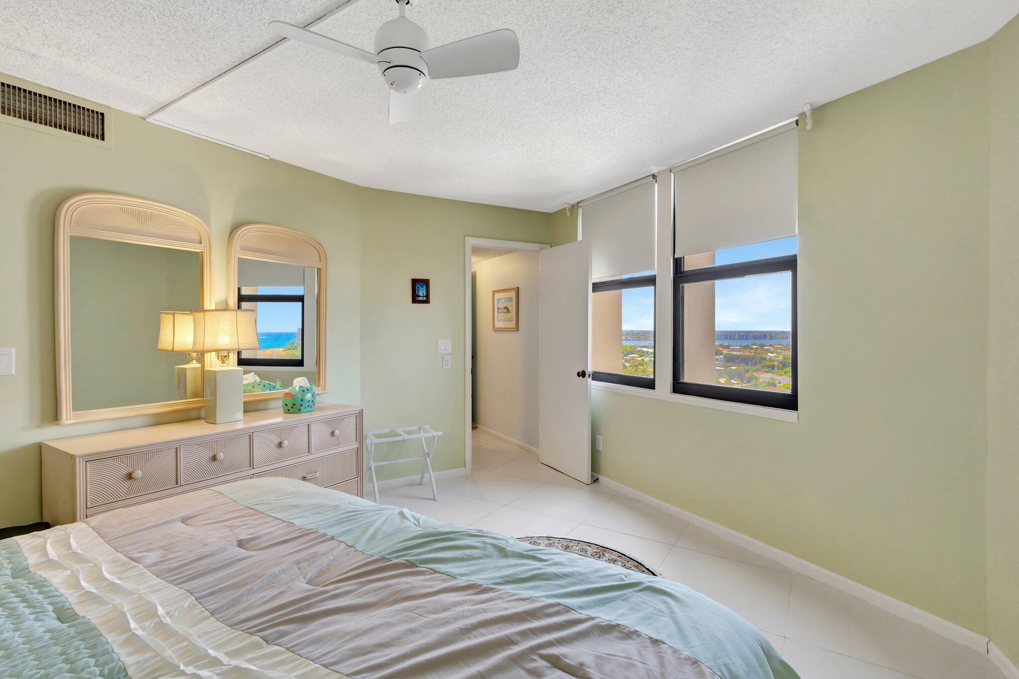 2800 N Ocean Drive A-17c