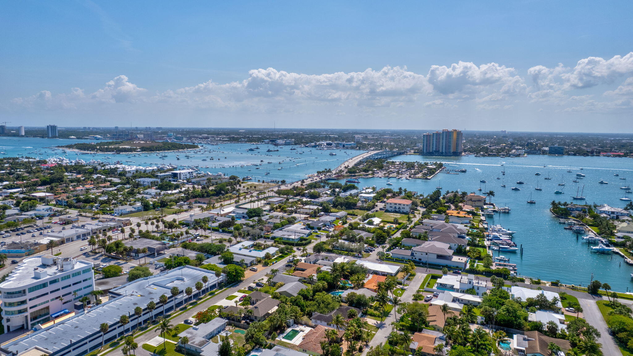 2800 N Ocean Drive A-17c