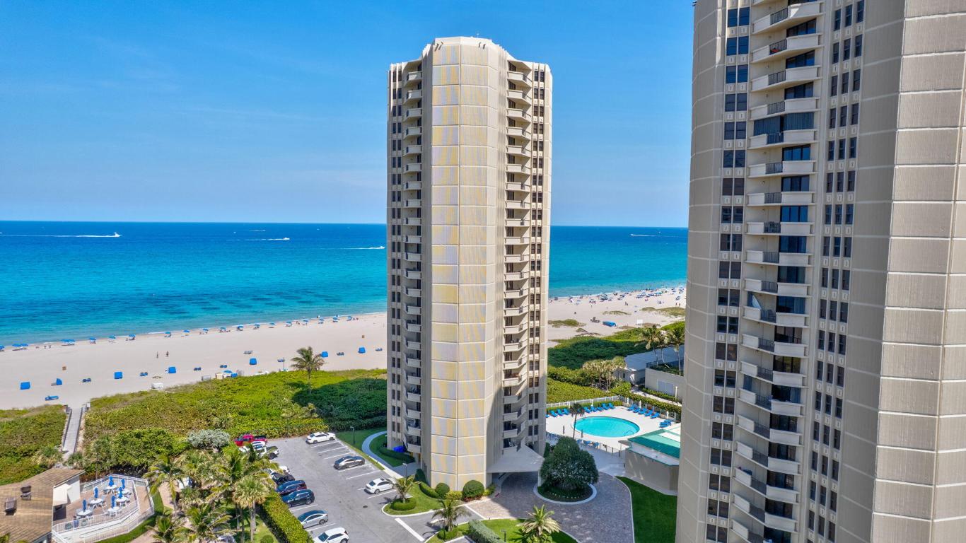 2800 N Ocean Drive A-17c